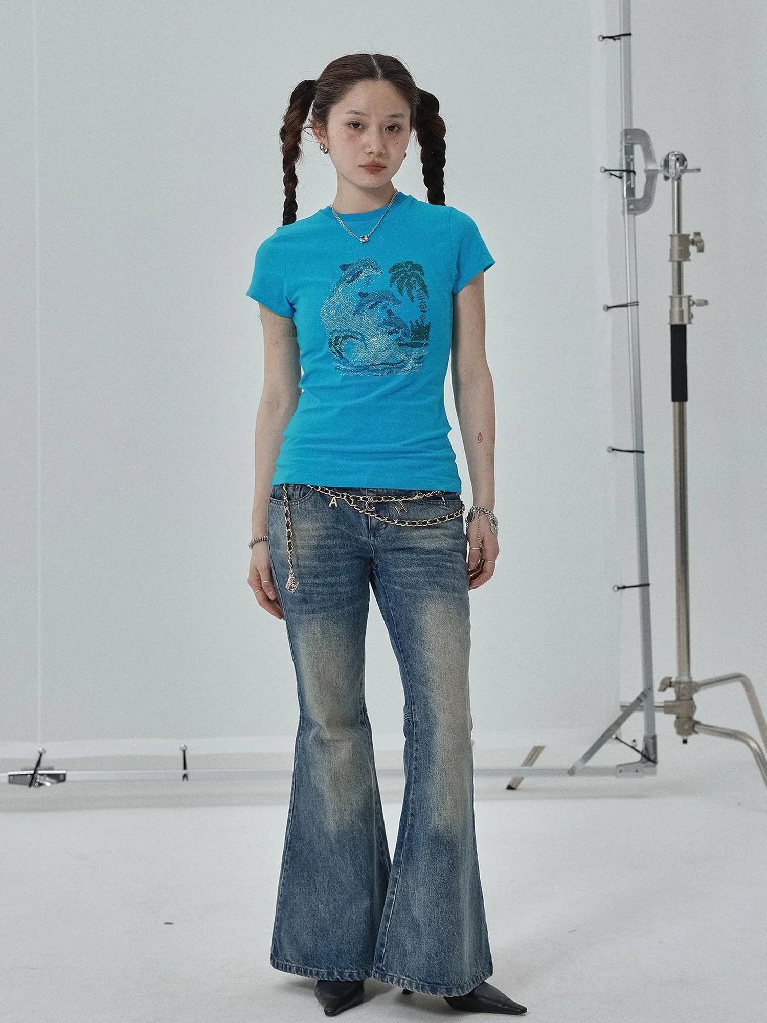 Achihara Low Rise Flared Wide Leg Jeans