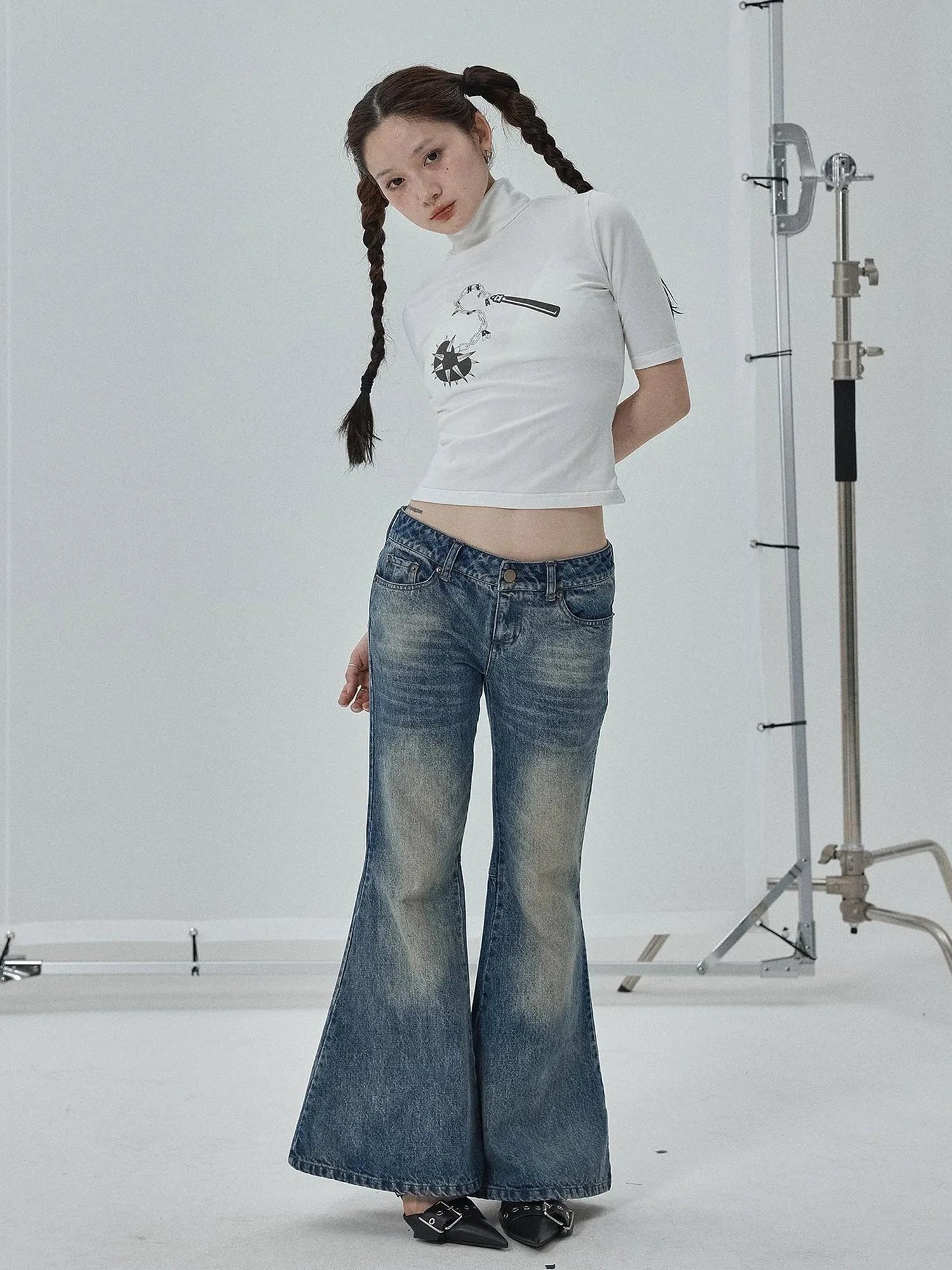 Achihara Low Rise Flared Wide Leg Jeans