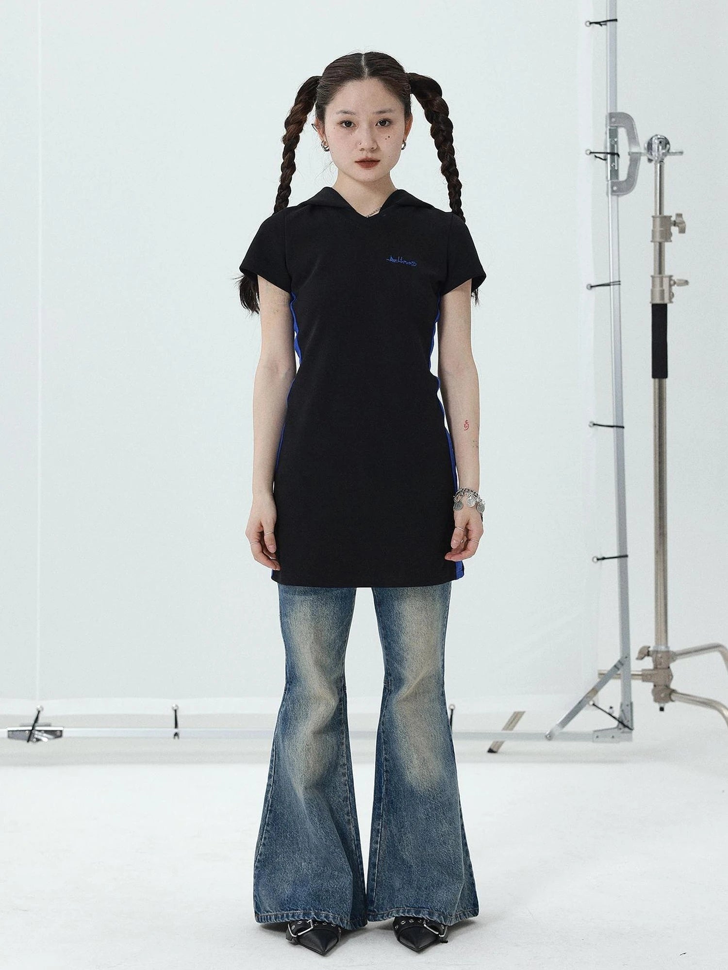 Achihara Low Rise Flared Wide Leg Jeans