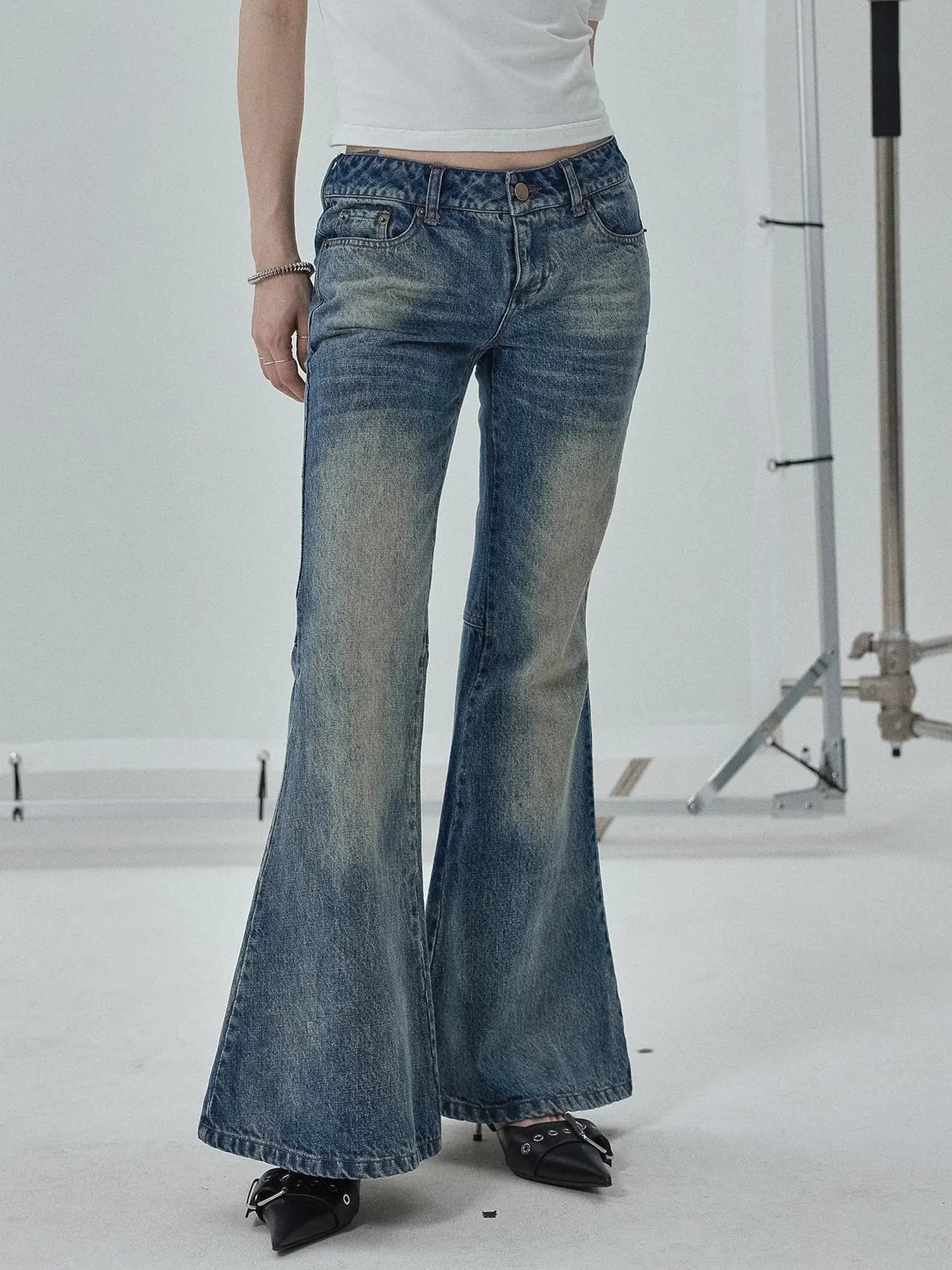 Achihara Low Rise Flared Wide Leg Jeans
