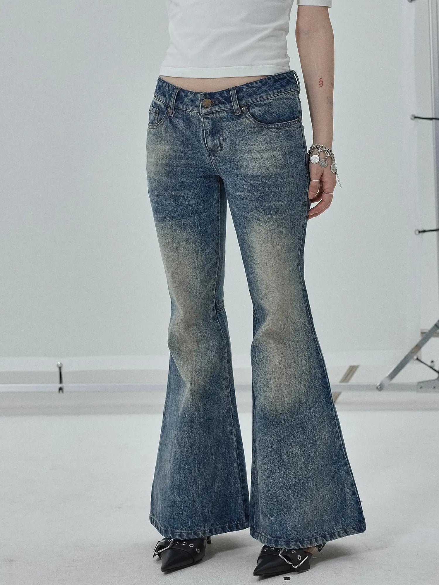 Achihara Low Rise Flared Wide Leg Jeans