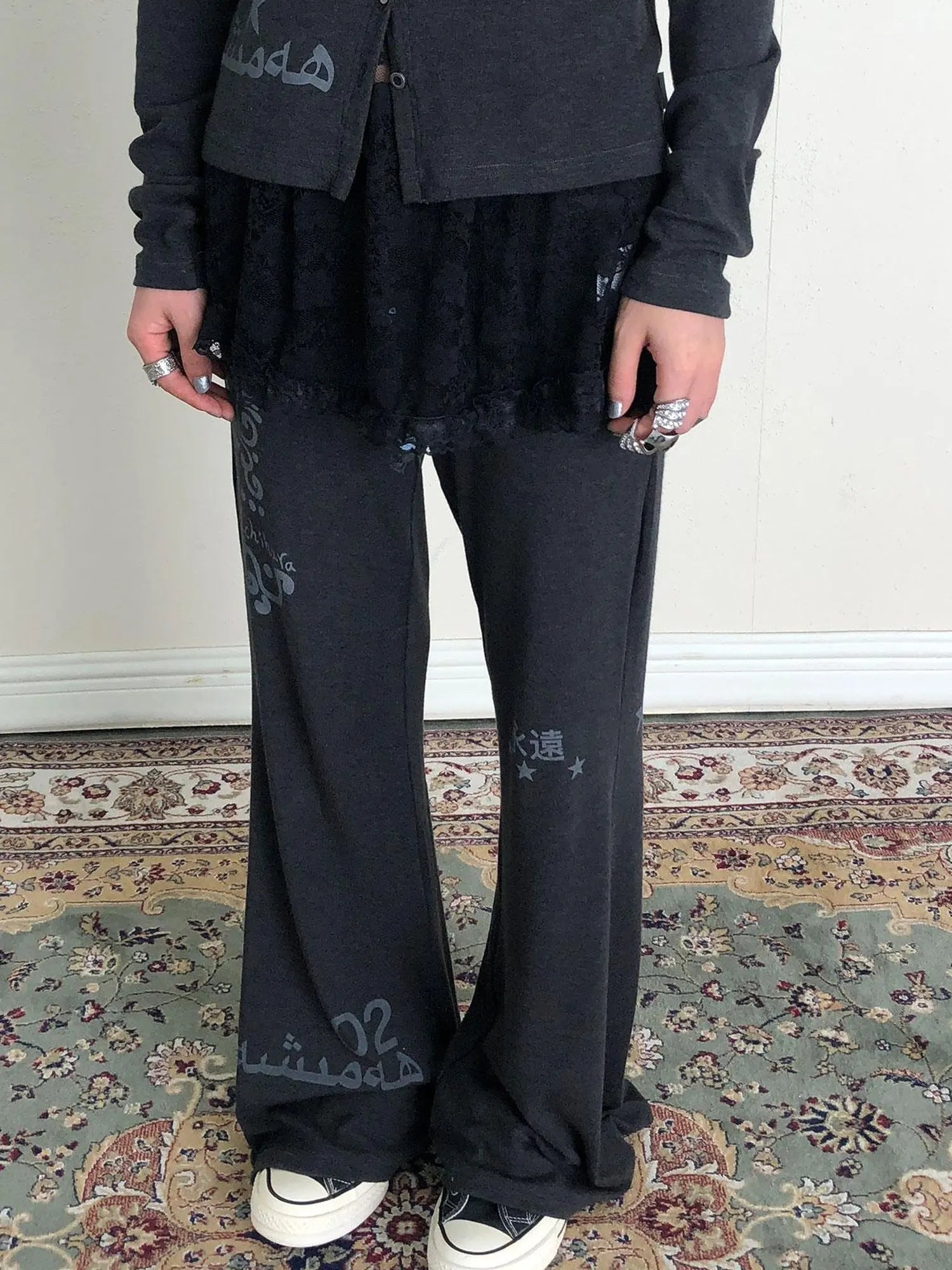 Achihara Rabbit Fit Flared Trousers