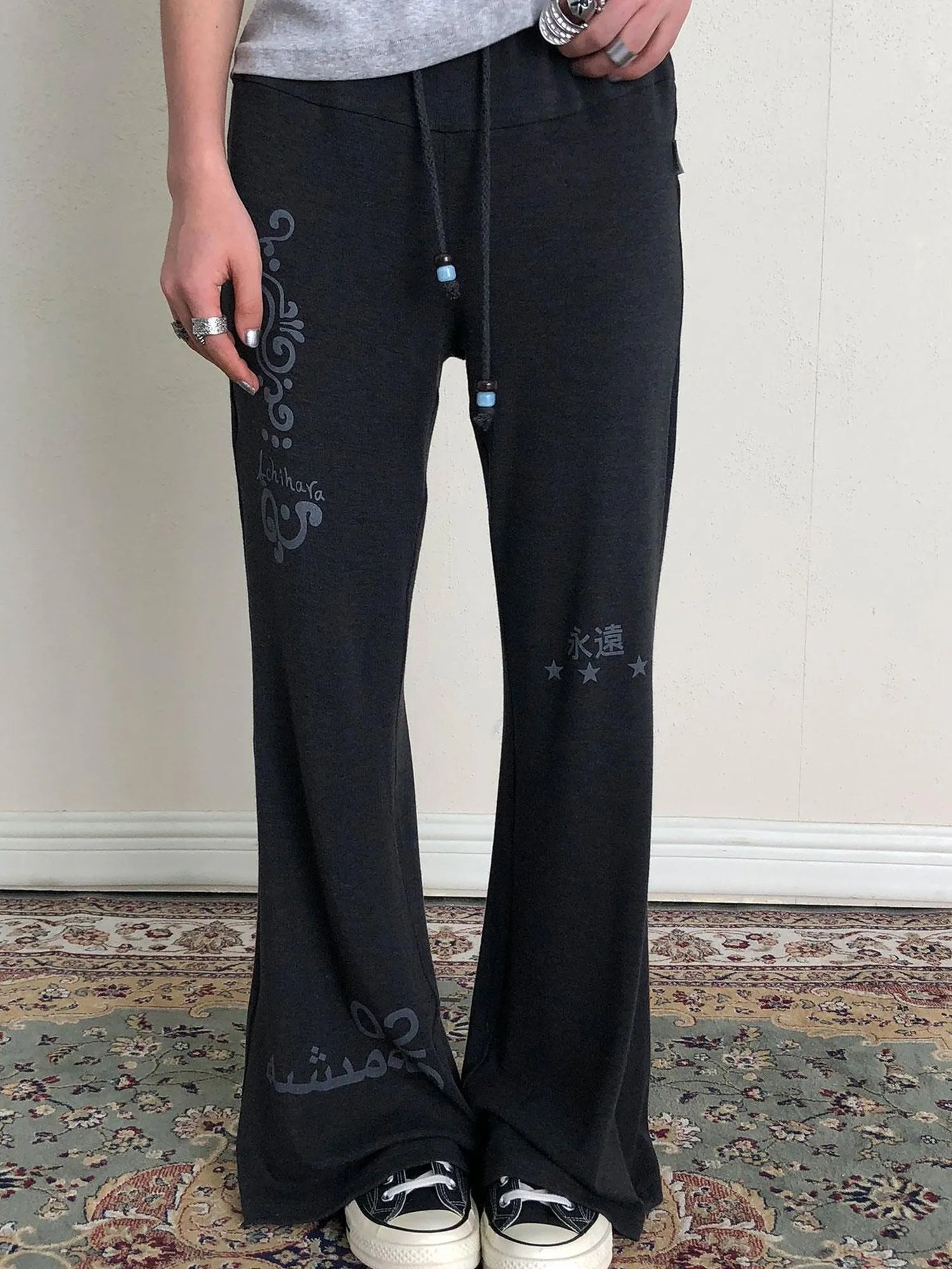 Achihara Rabbit Fit Flared Trousers