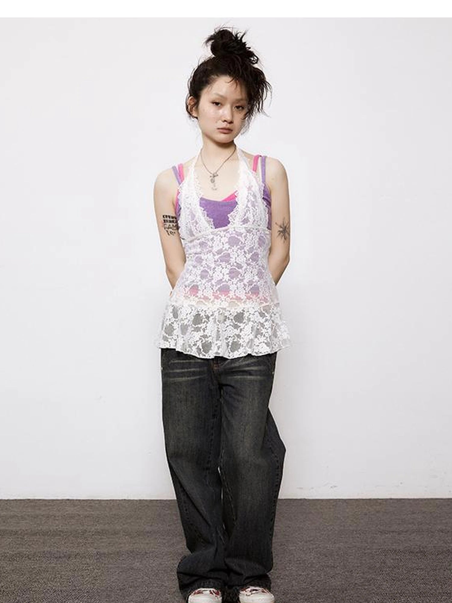 Adjustable Bow Halter Top With Wave Hem