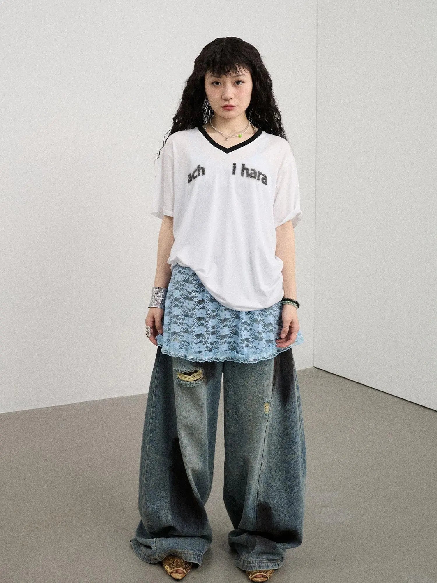 Banana-Cut Wide Leg Denim Pants