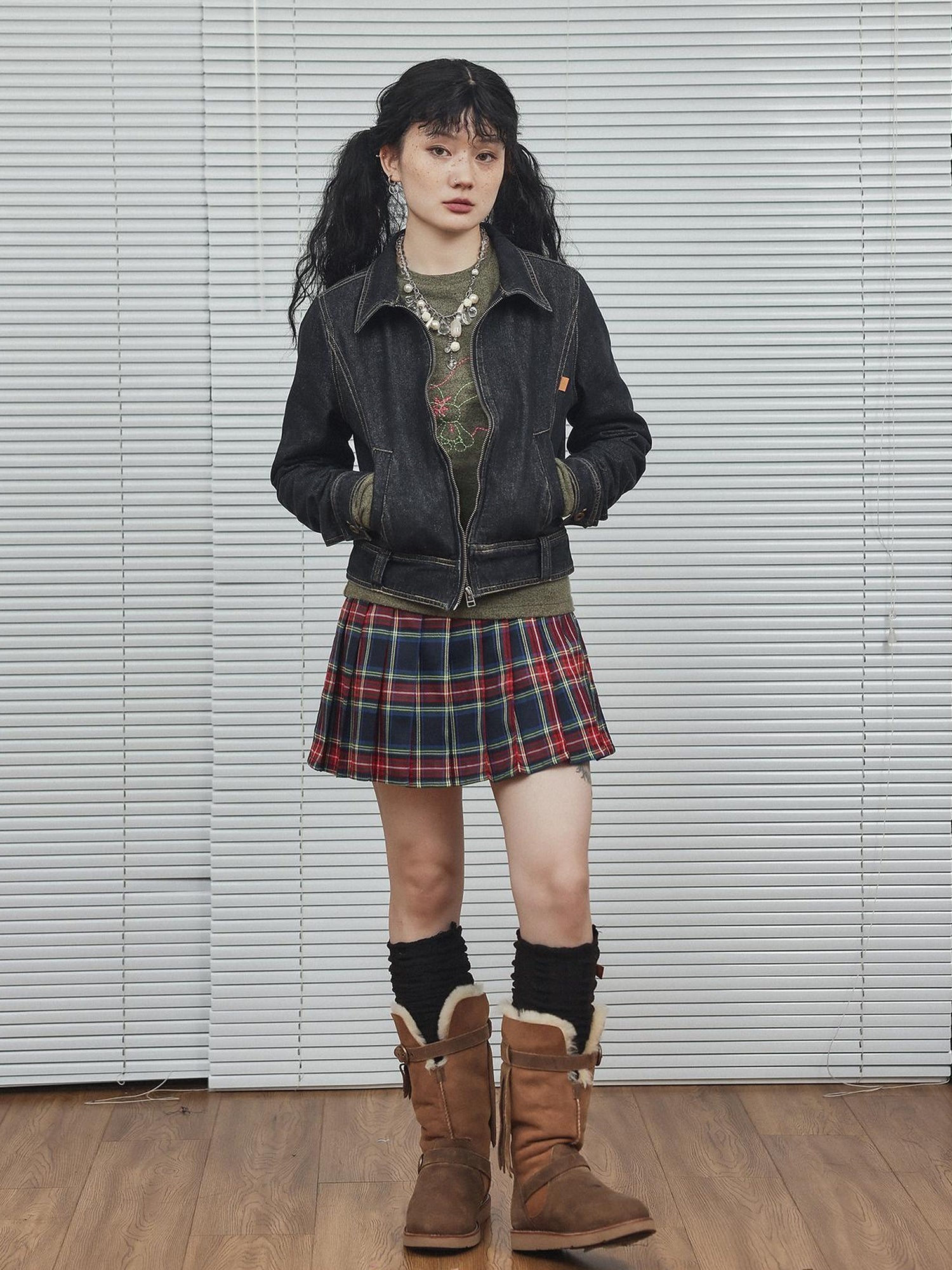 Achihara Black Denim Cropped Jacket With Soft Fleece Lining