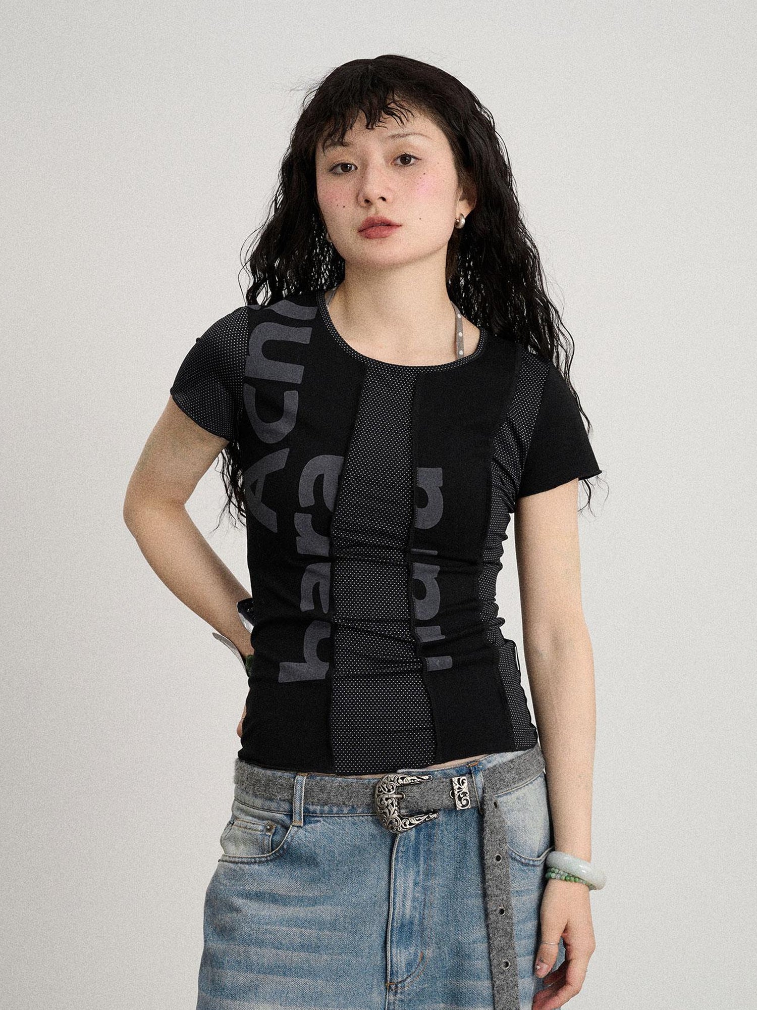 Achihara Breathable Split Knit Summer Tee