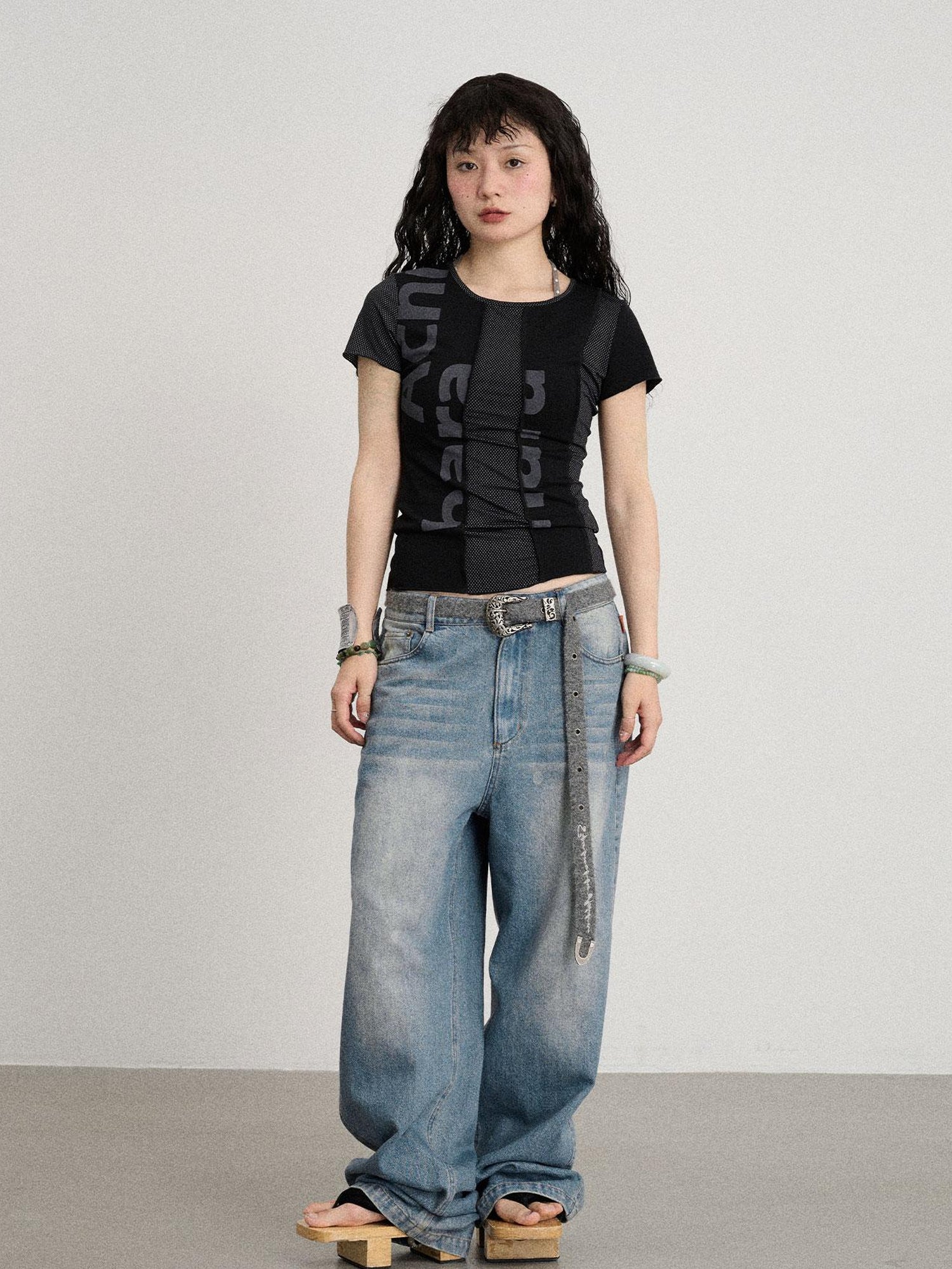 Achihara Breathable Split Knit Summer Tee