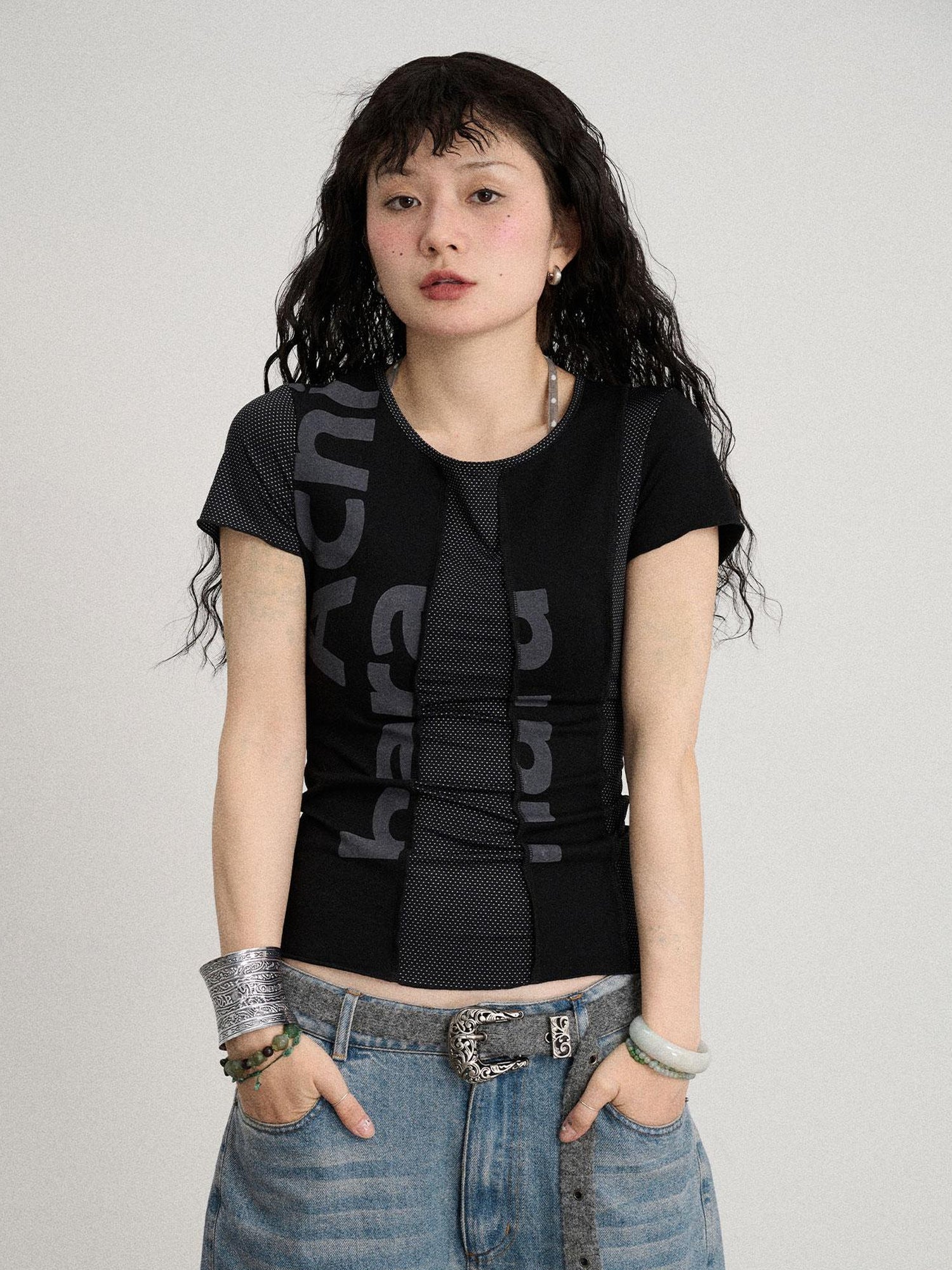 Achihara Breathable Split Knit Summer Tee
