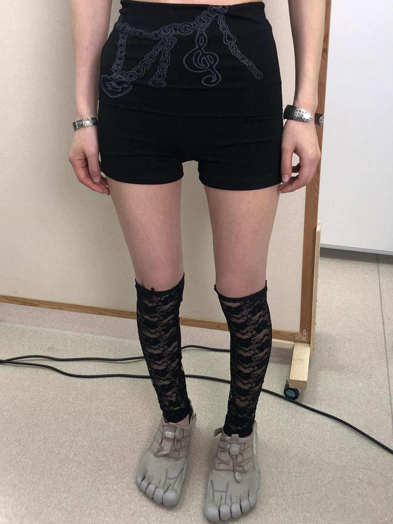 Achihara Breton Chain Romance Stretch Shorts
