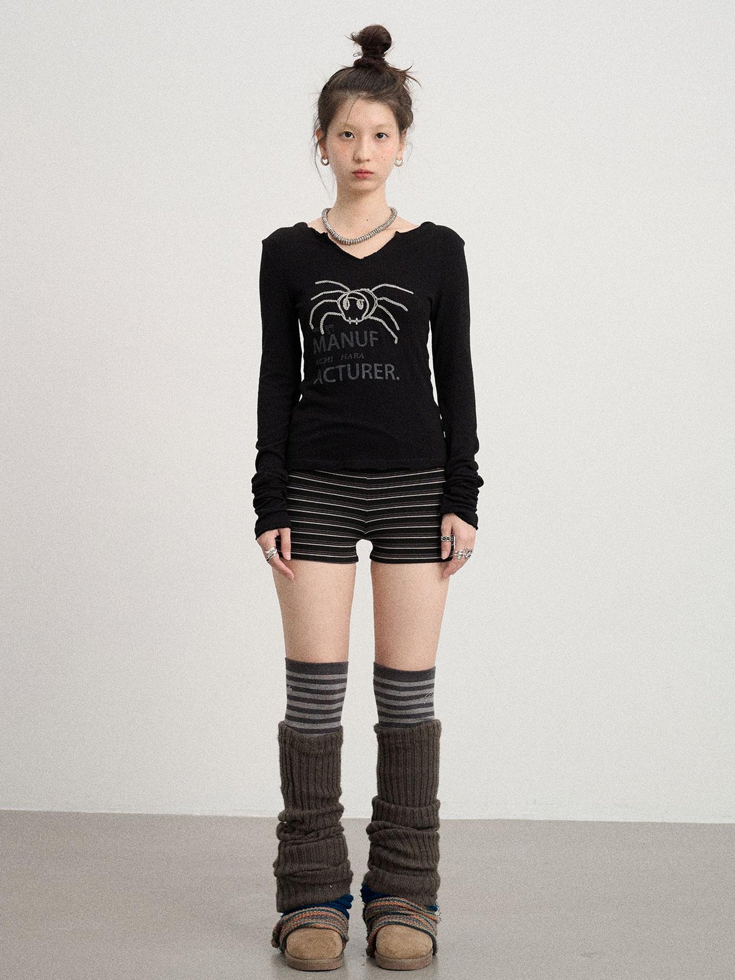 Achihara Chaos Spider Knit Tee V-Neck T-Shirt Long-Sleeve