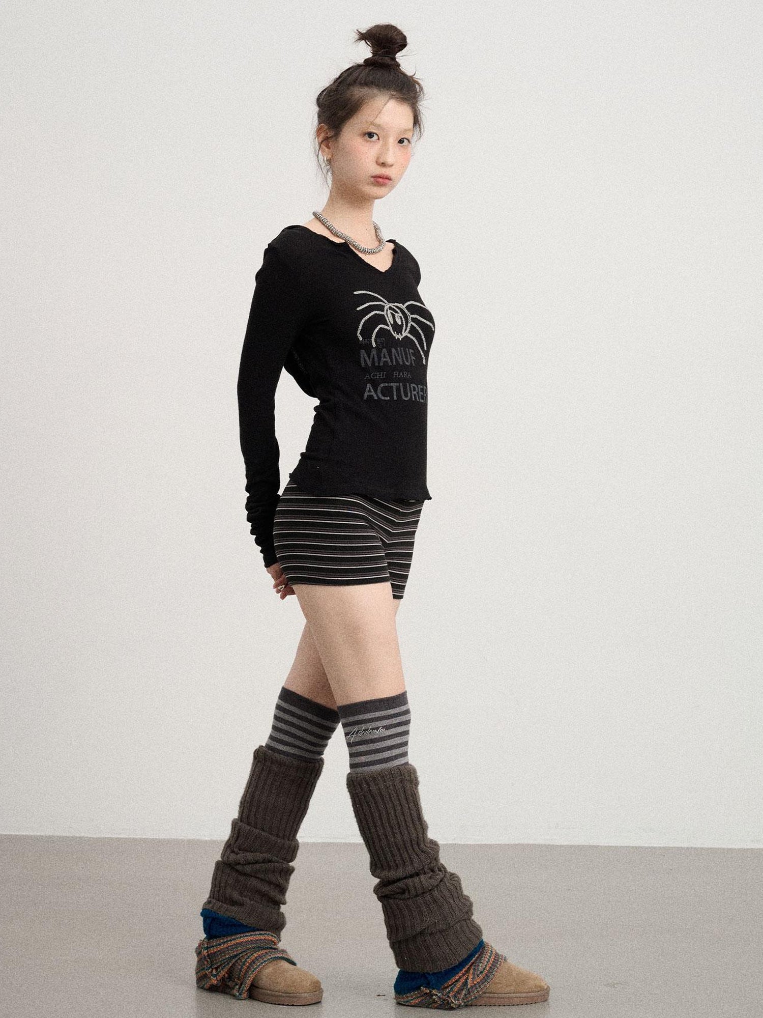 Achihara Chaos Spider Knit Tee V-Neck T-Shirt Long-Sleeve