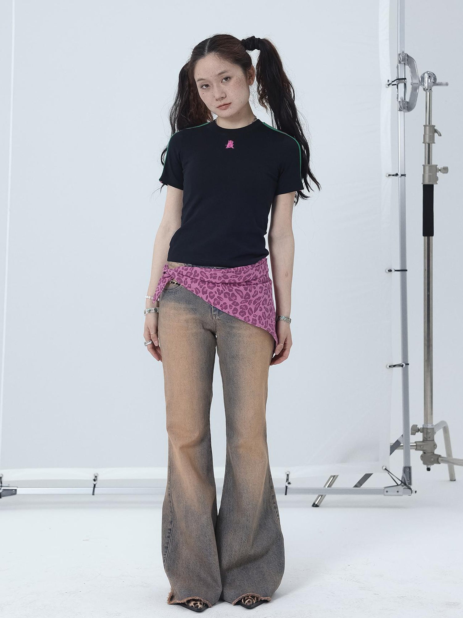 Achihara Colorful Cowhide Candy Two Tone Short Sleeve Tee