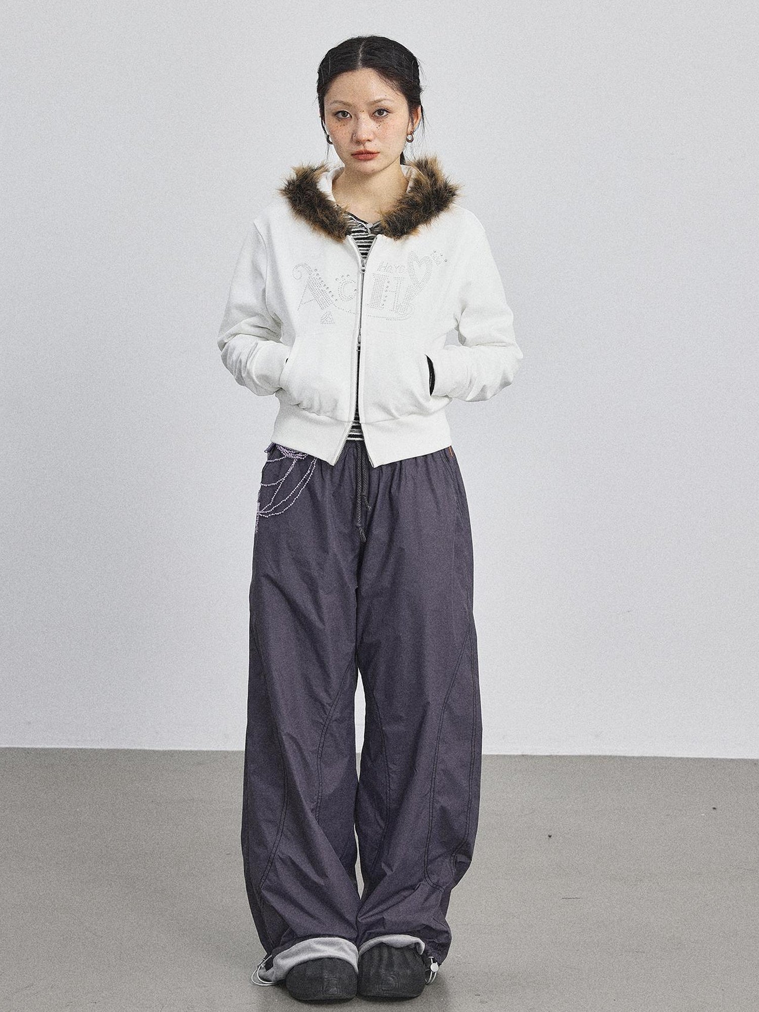 Achihara Cozy Fluffy Cropped Sweatshirt