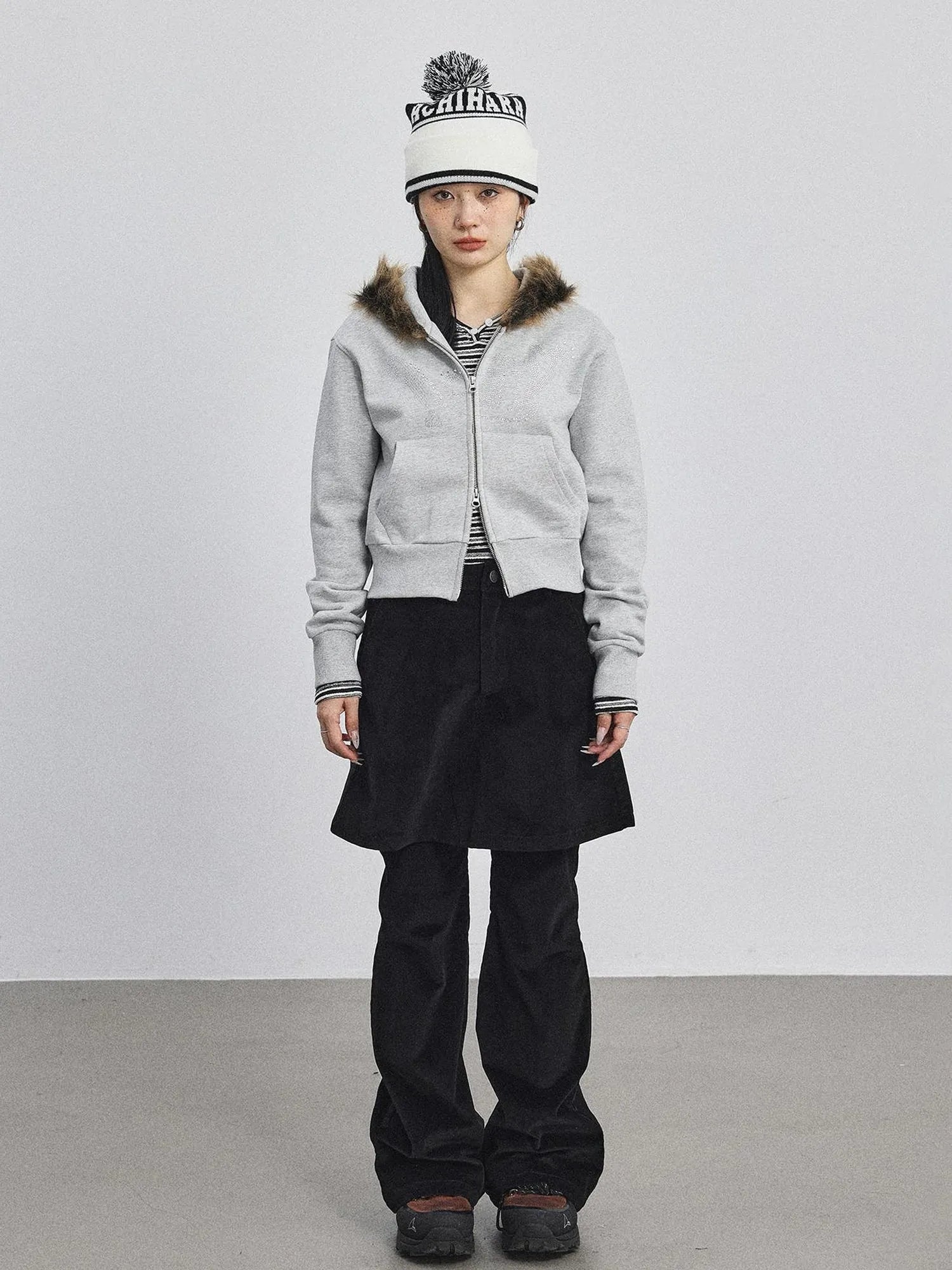 Cozy Fluffy Cropped Sweatshirt