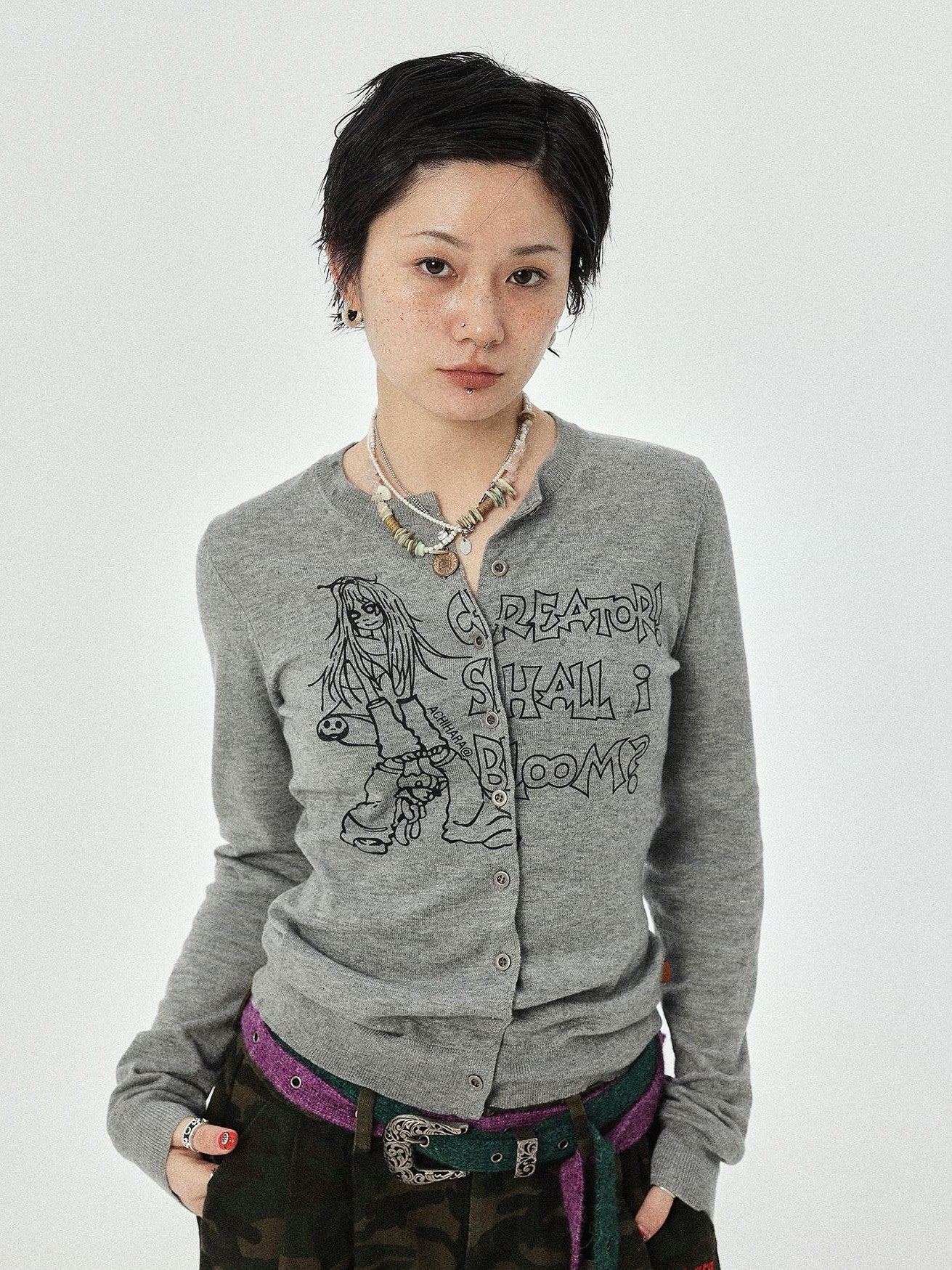 Achihara Cropped Manga Print Round Neck Loose Fit Women&