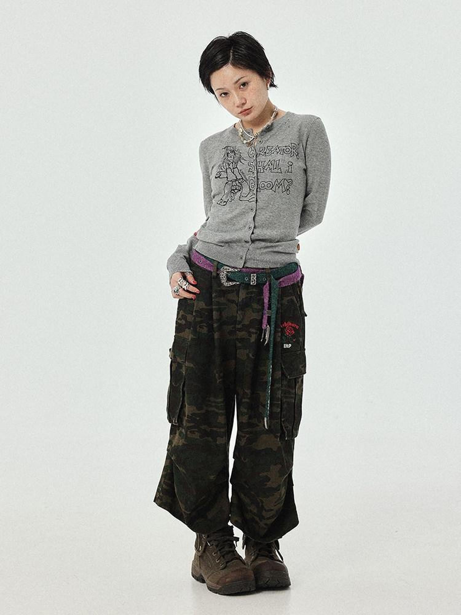 Achihara Cropped Manga Print Round Neck Loose Fit Women&