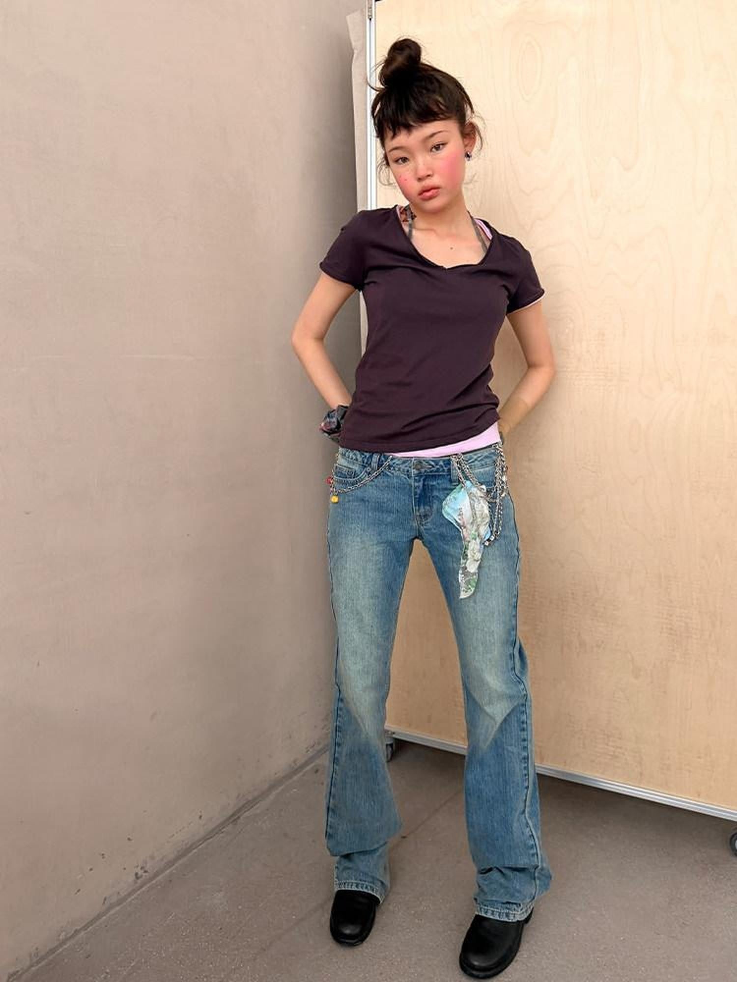Achihara Cropped Raw Hem V-neck Slim Fit Women&