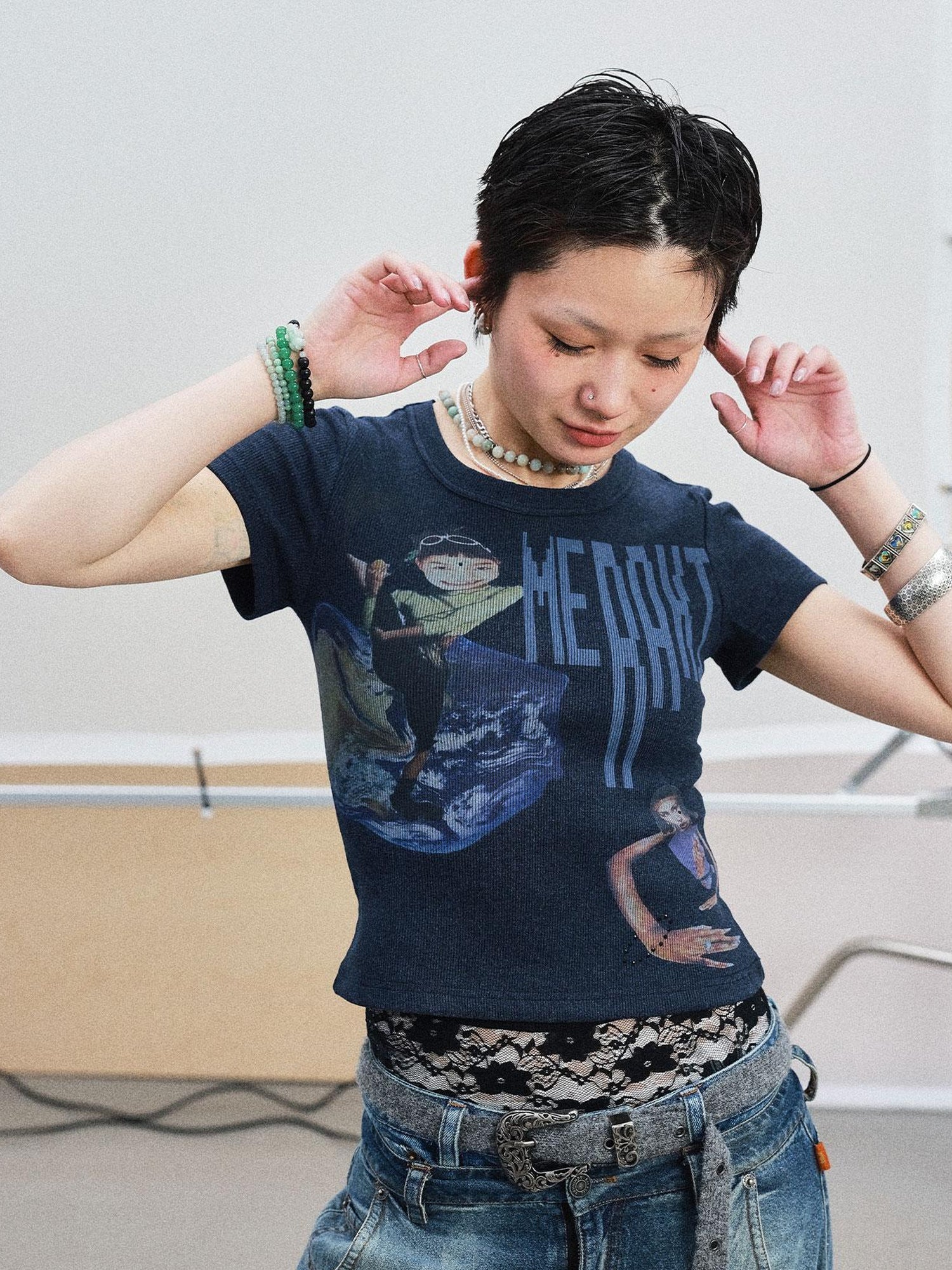 Achihara Cyber Punk Meraki Tee V-neck T-shirt Long-Sleeve