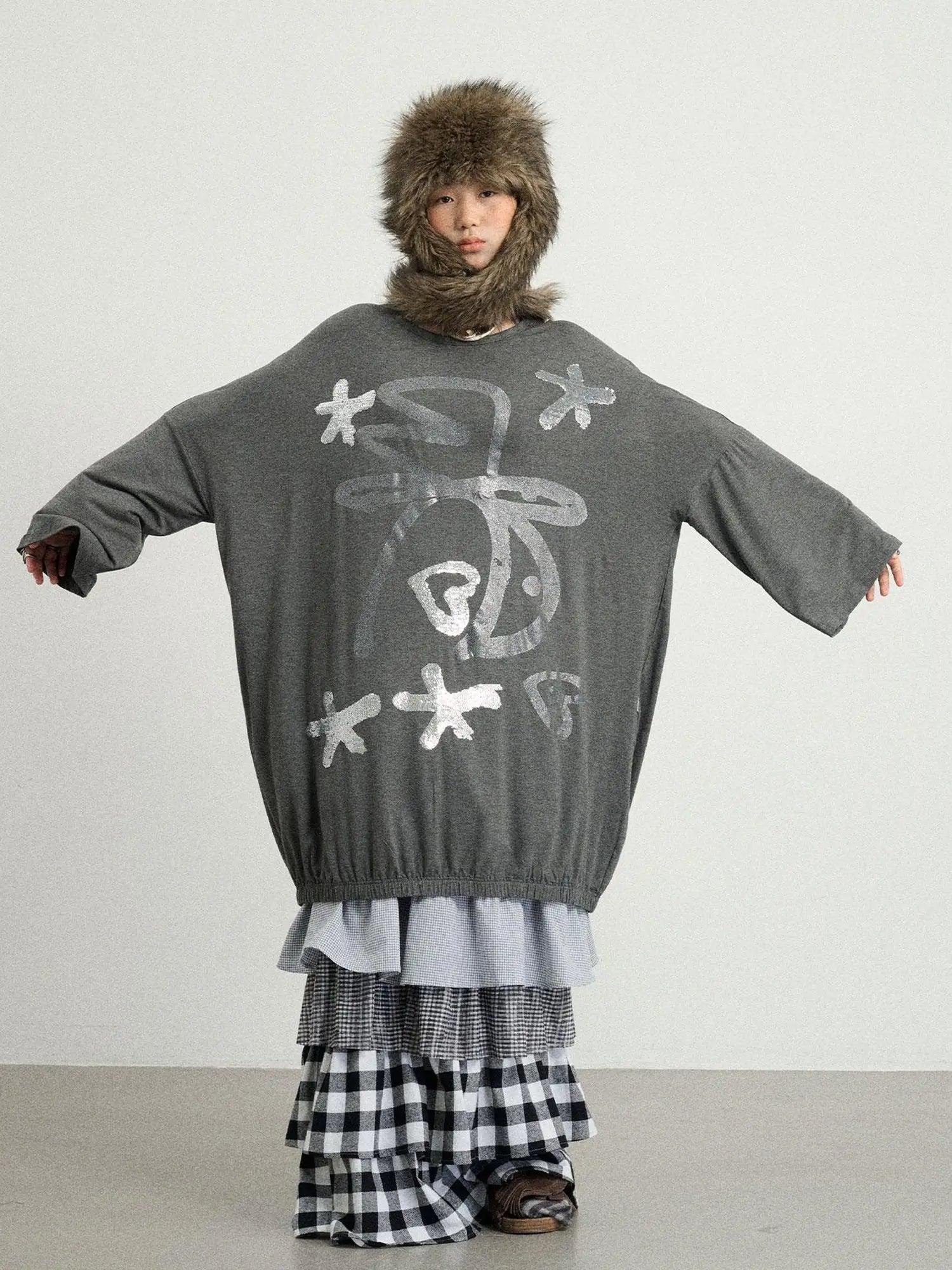 Dancing Bobo Monster Glitter Loose Tee