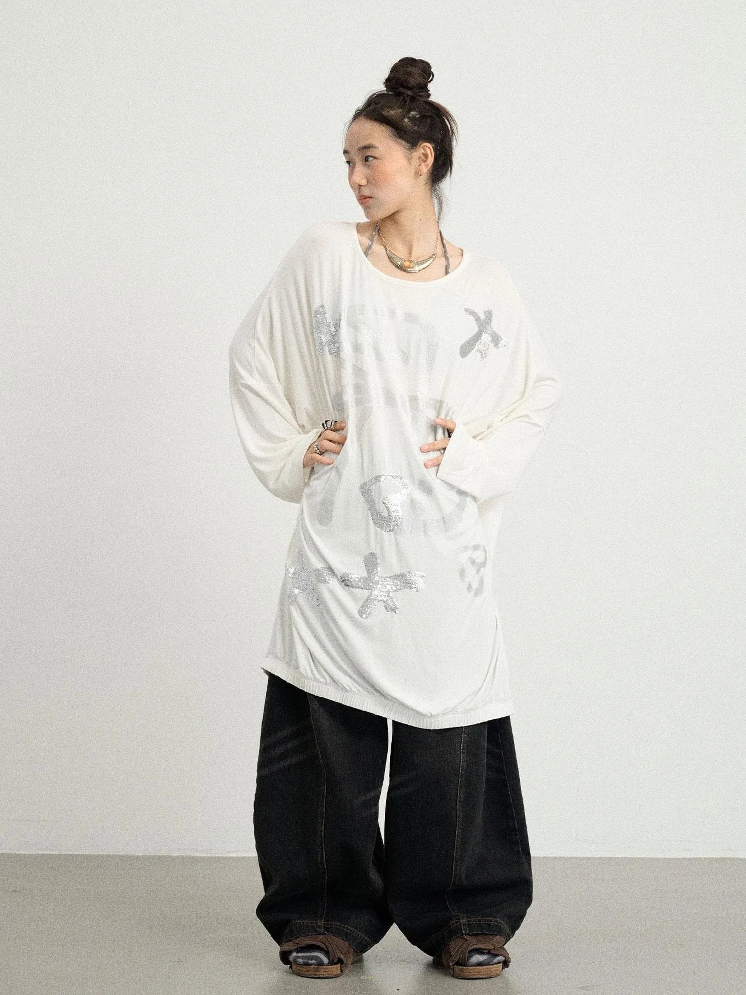 Dancing Bobo Monster Glitter Loose Tee