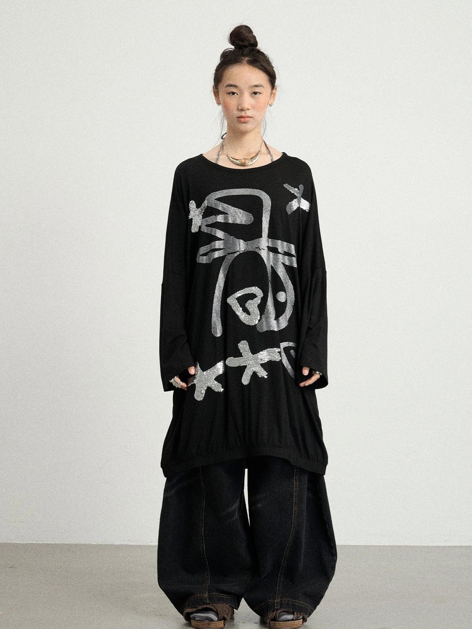 Dancing Bobo Monster Glitter Loose Tee