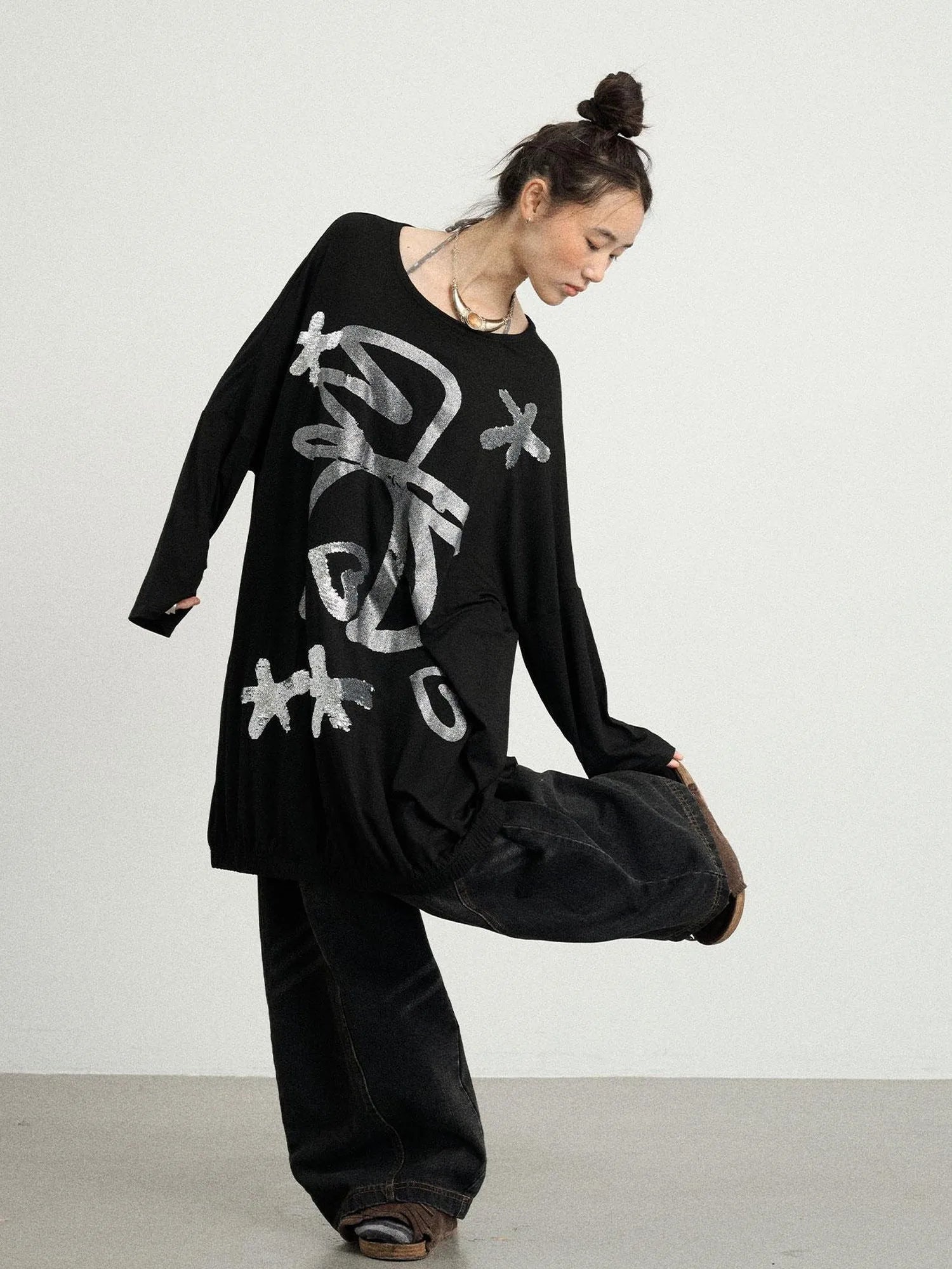 Dancing Bobo Monster Glitter Loose Tee