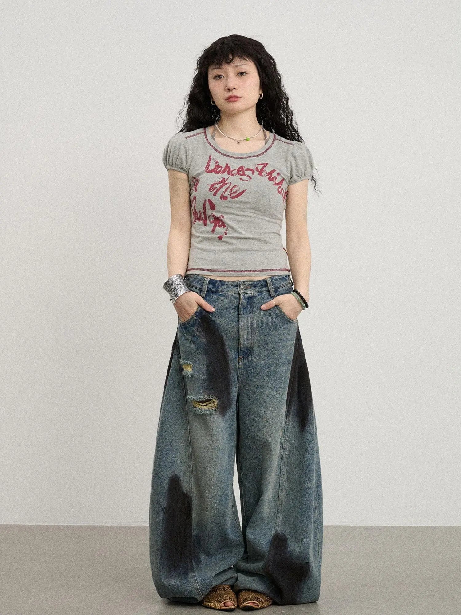 Dancing In Aurora Bubble Sleeve Tee