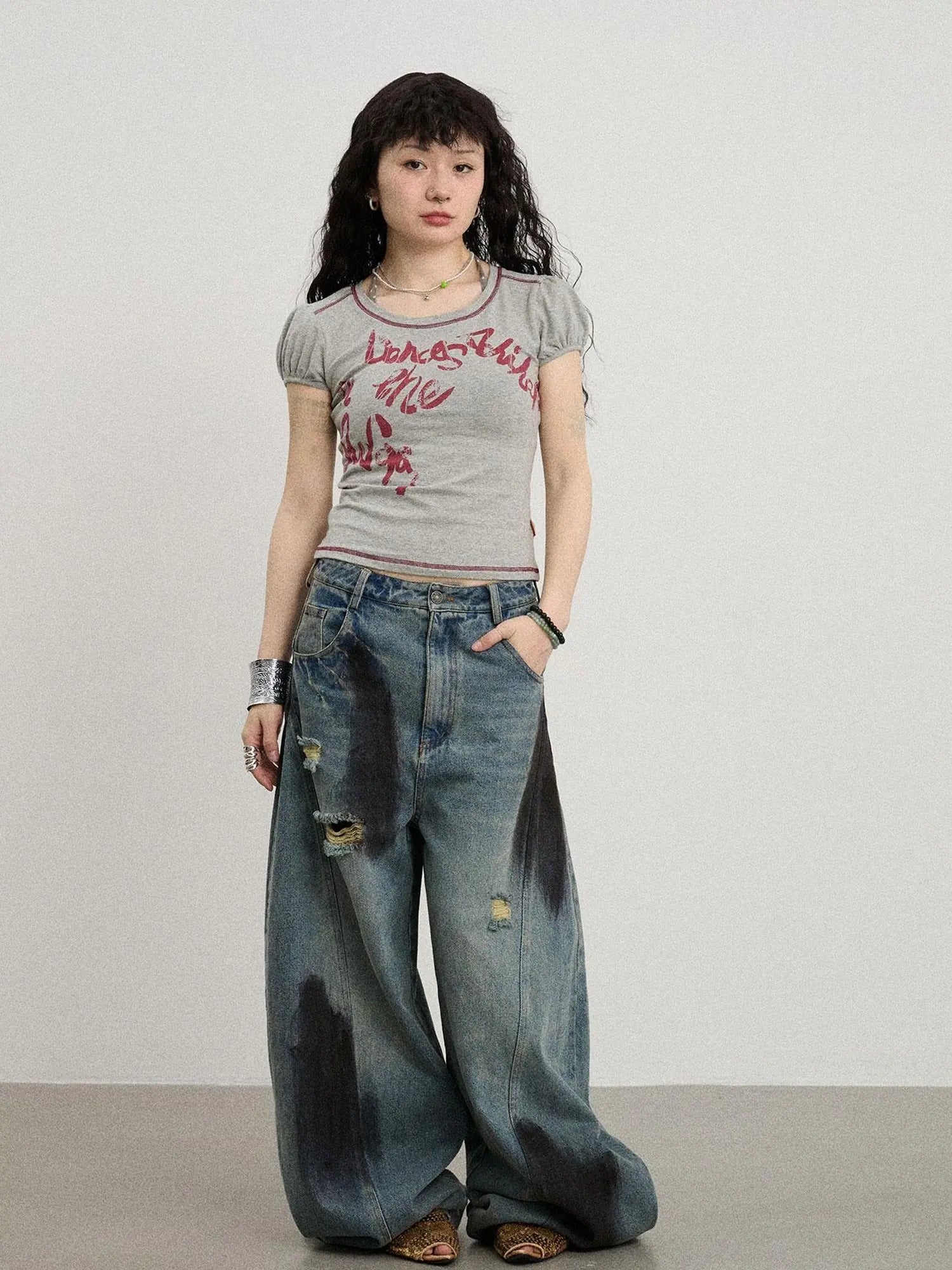 Dancing In Aurora Bubble Sleeve Tee