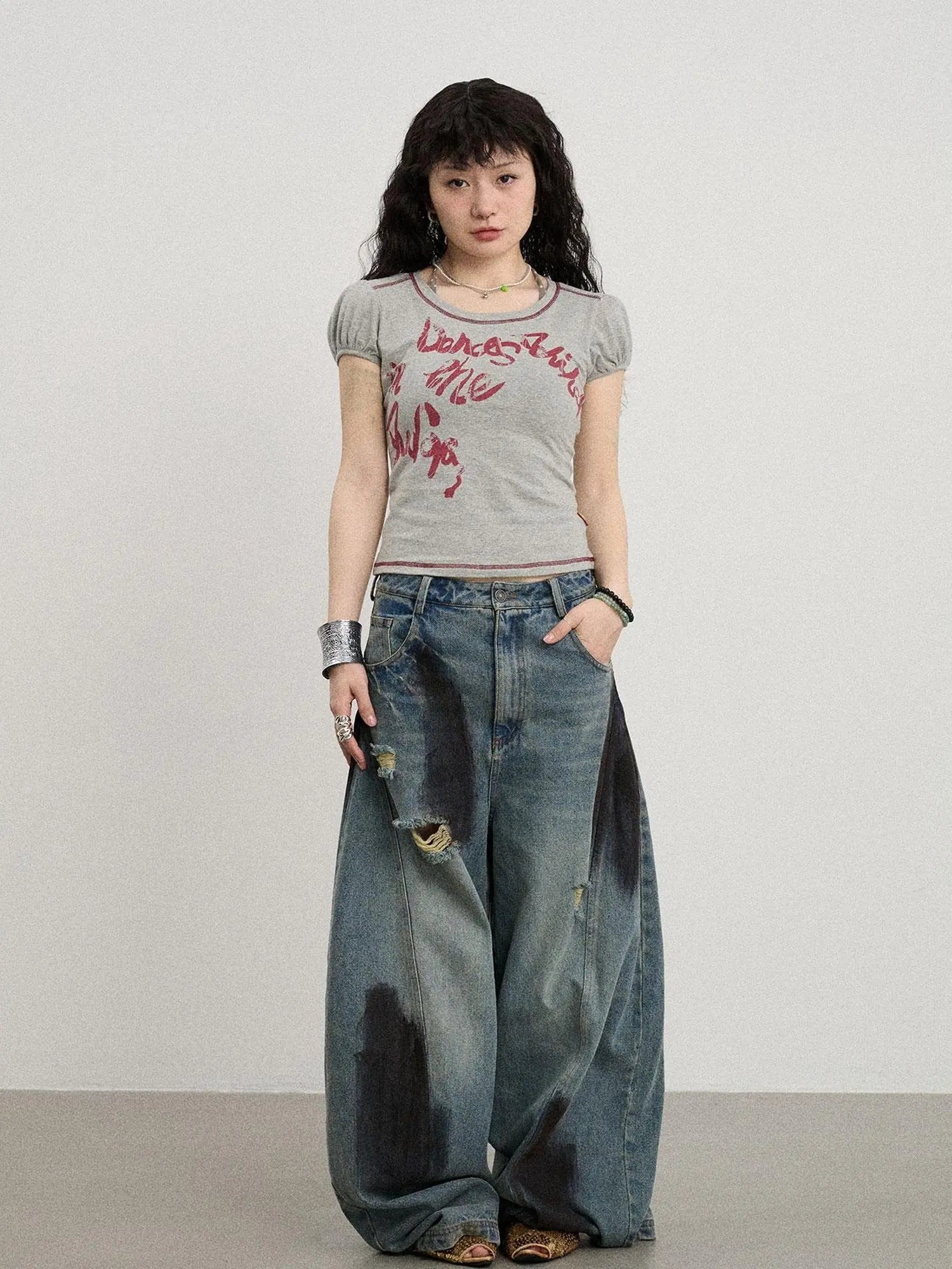Dancing In Aurora Bubble Sleeve Tee