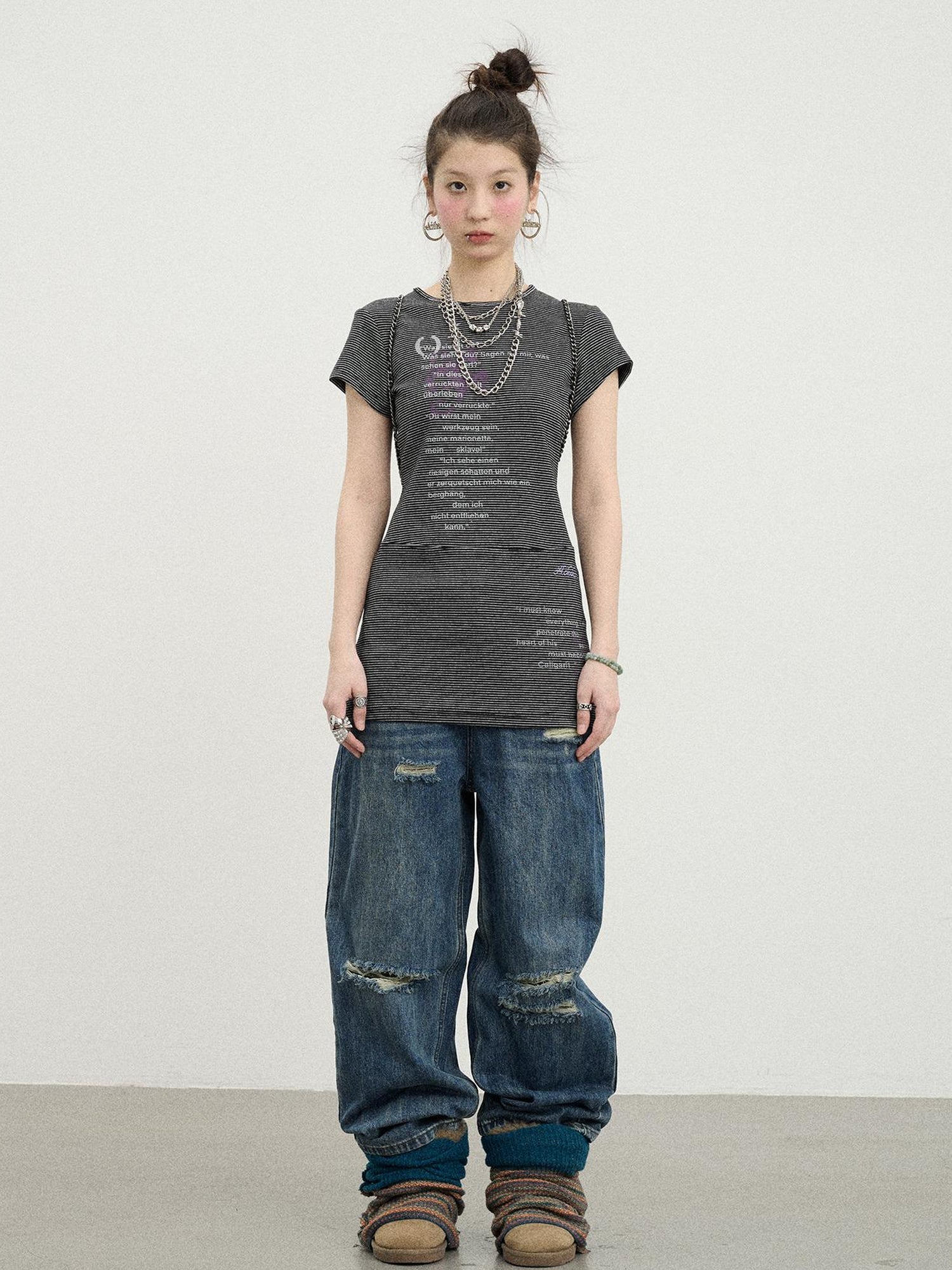 Achihara Distorted Pixel Stripe V Neck T Shirt Long Sleeve