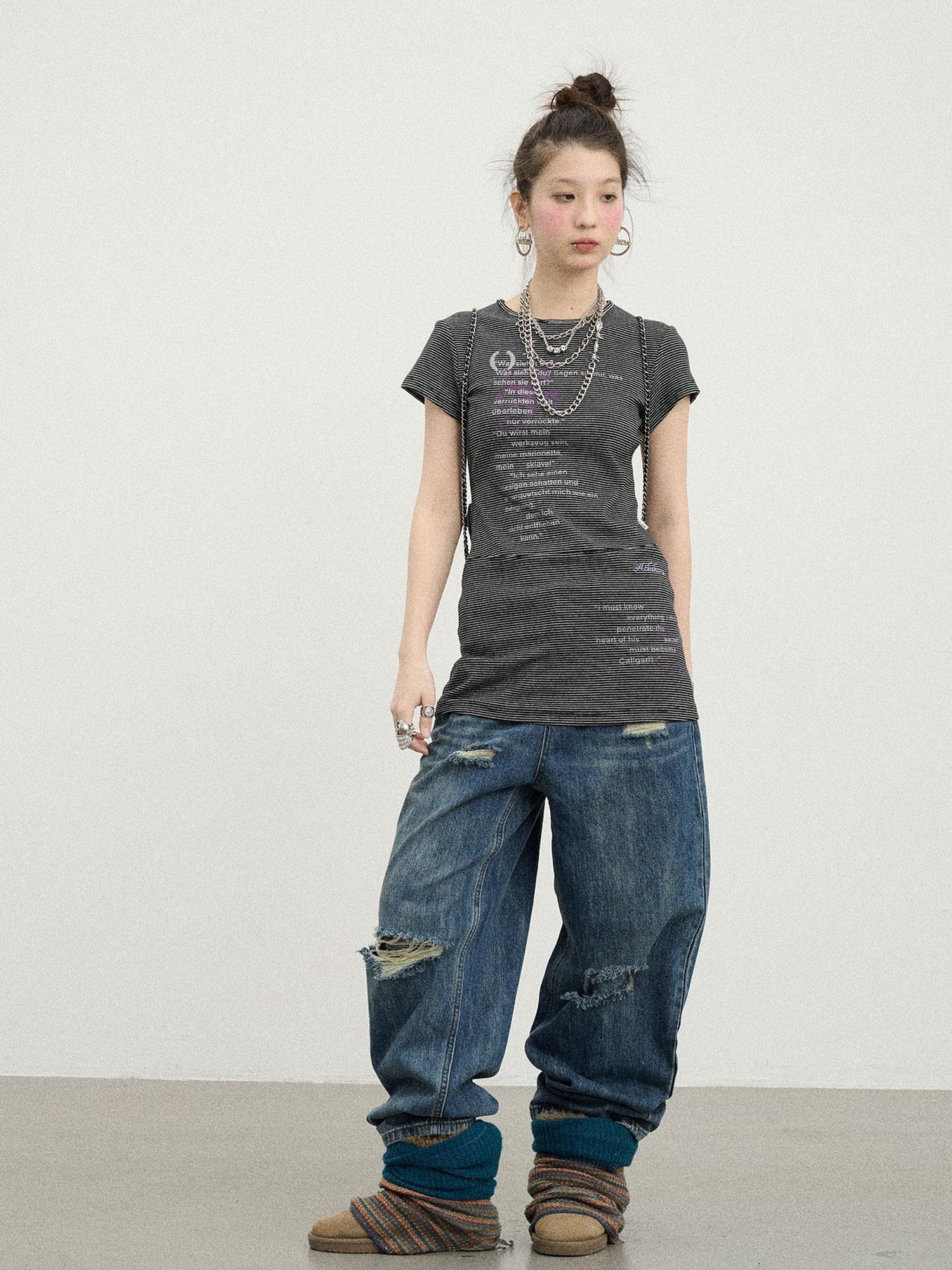 Achihara Distorted Pixel Stripe V Neck T Shirt Long Sleeve