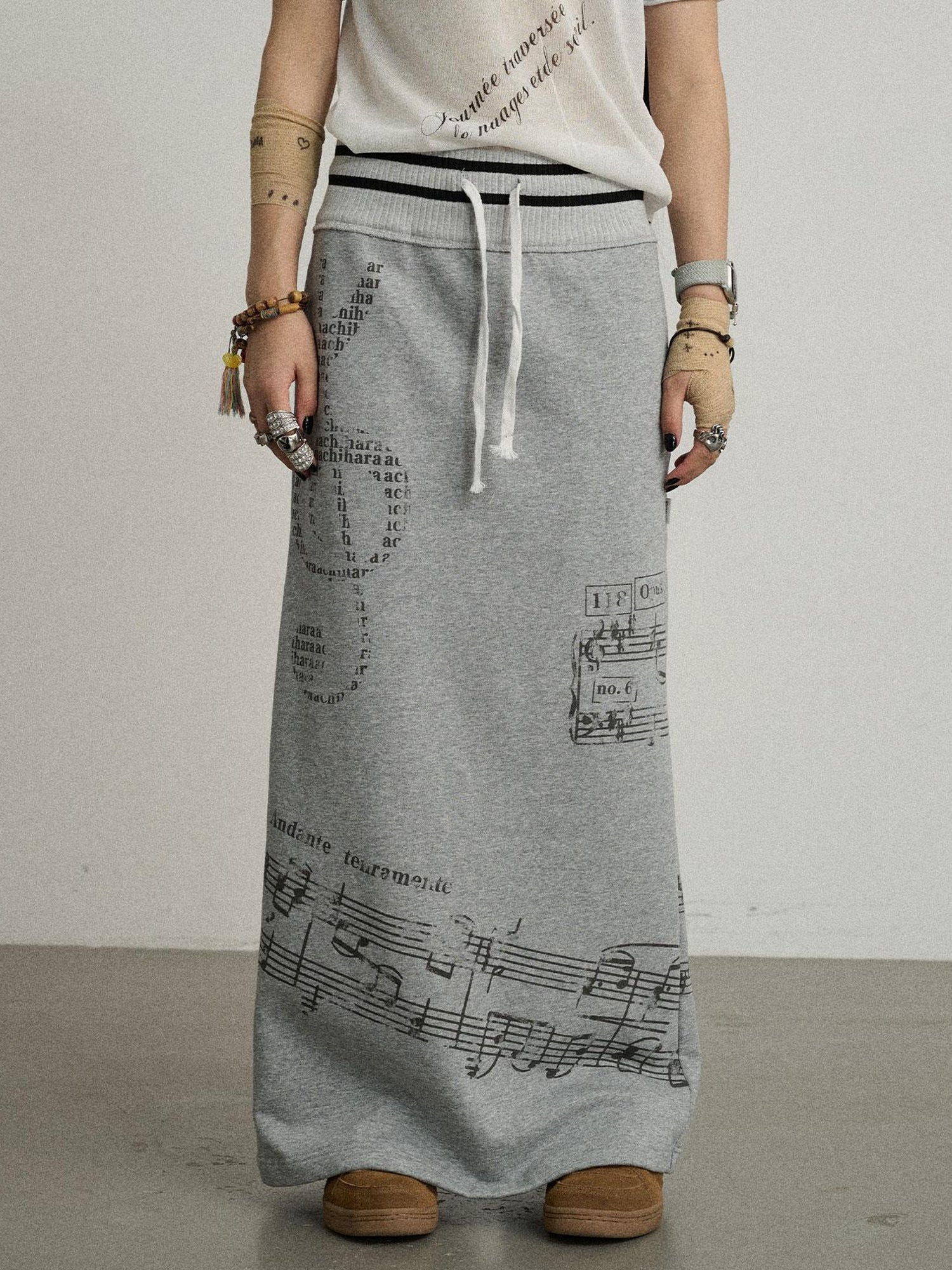 Achihara Emotional A-Line Skirt With Musical Print