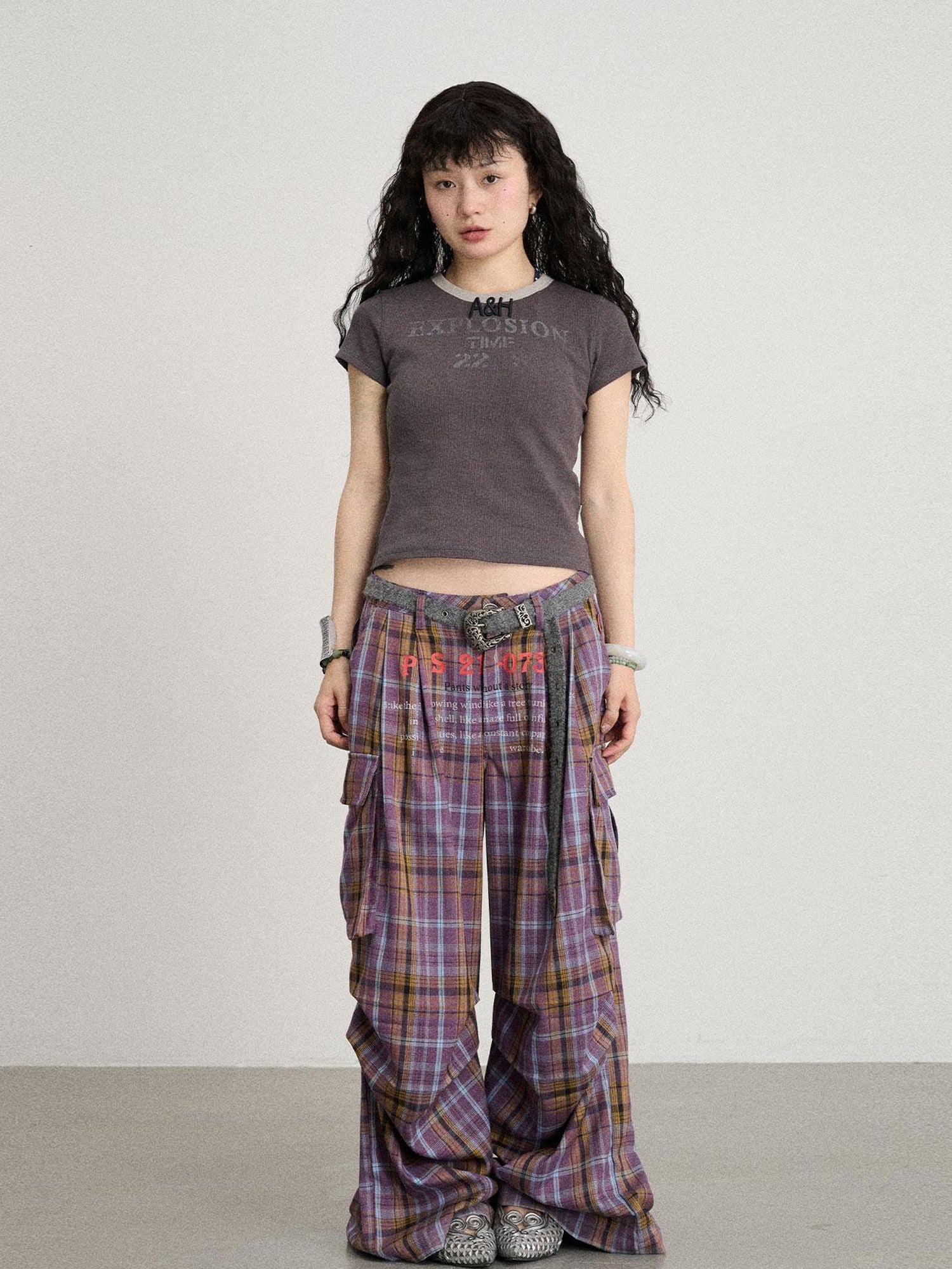 Achihara Explosion Color Block Ribbed Lettering Tee