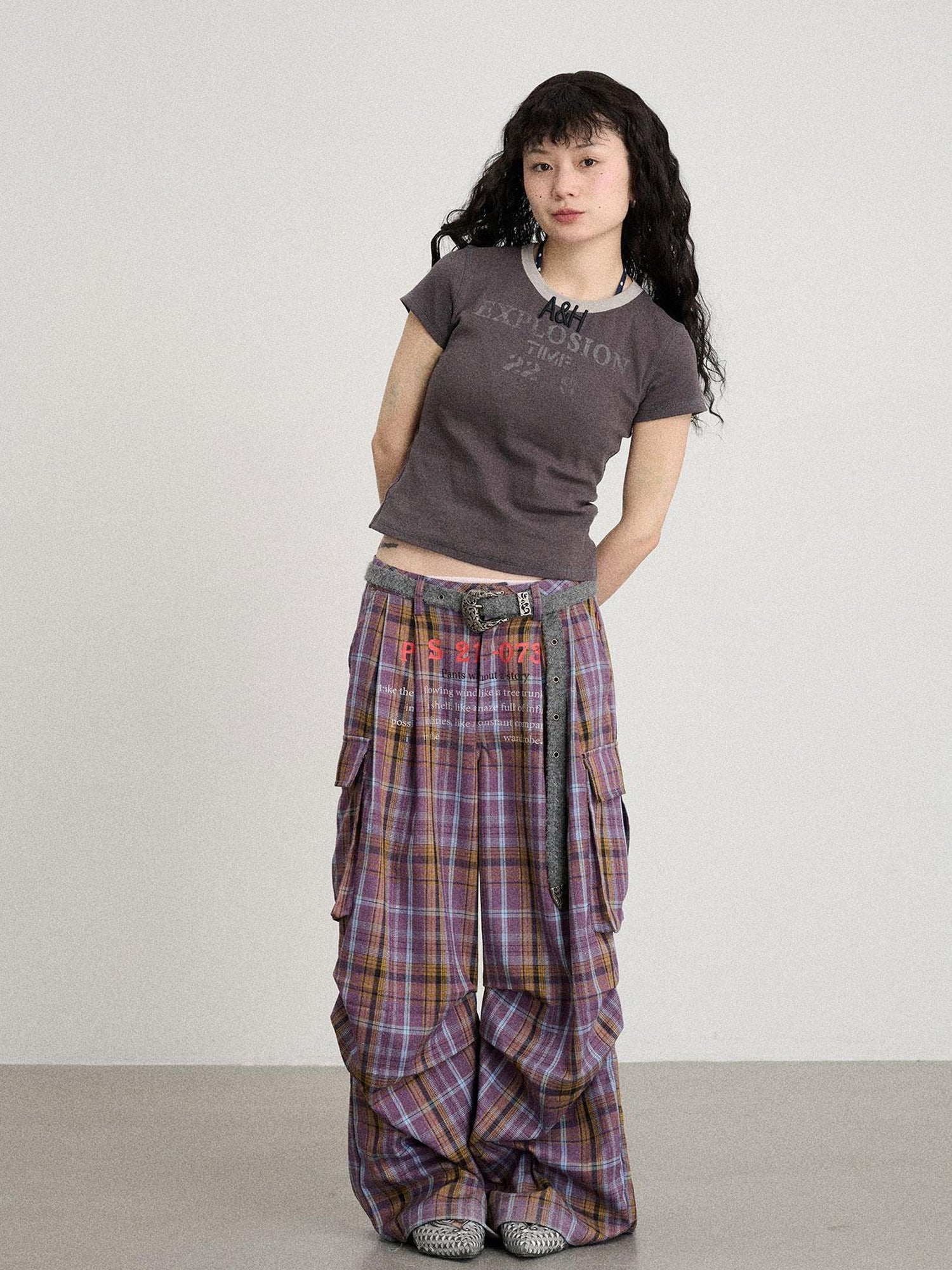 Achihara Explosion Color Block Ribbed Lettering Tee