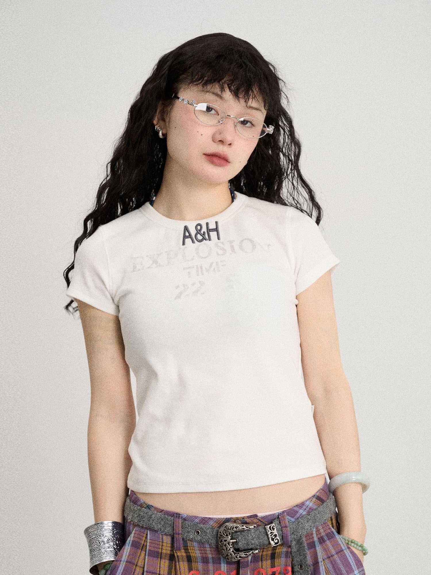 Achihara Explosion Color Block Ribbed Lettering Tee