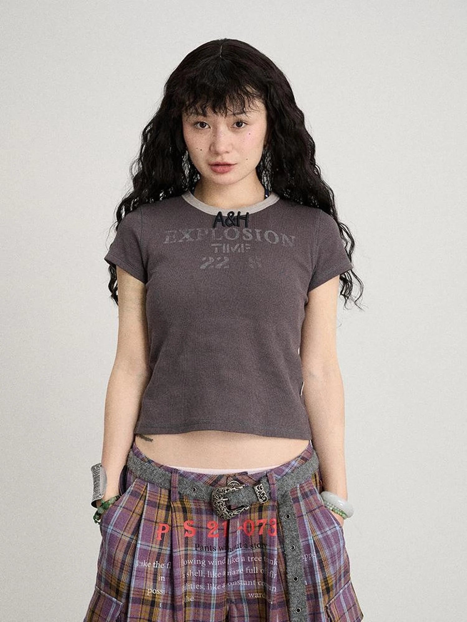 Explosion Color Block Ribbed Lettering Tee