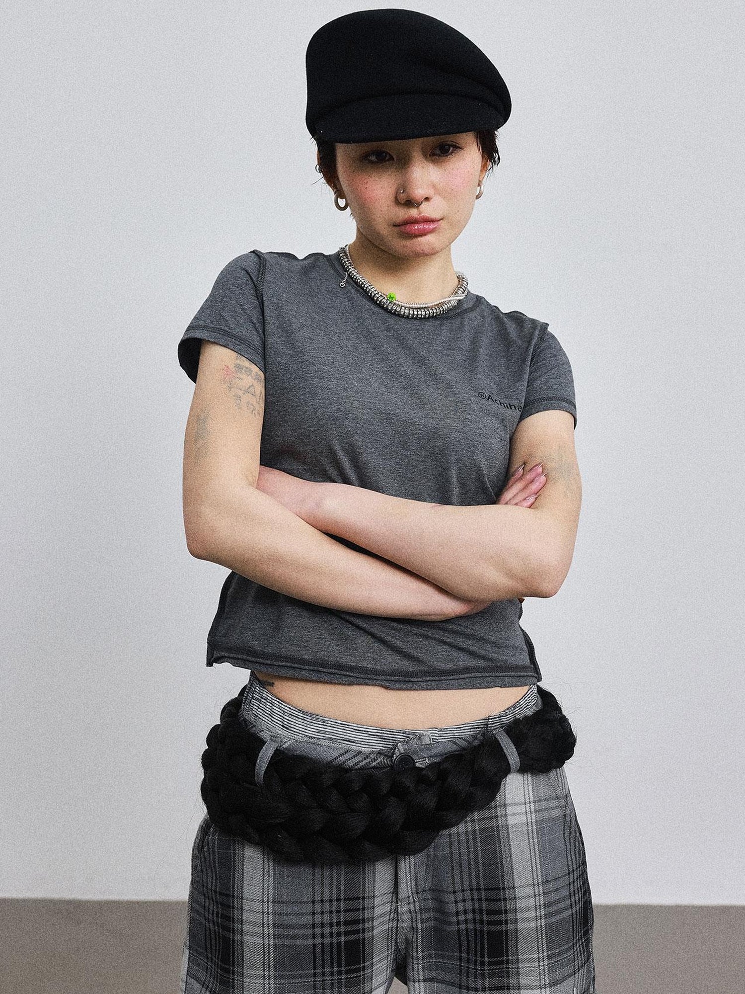 Achihara Fiona Cropped Tee Shameless Inspired Summer Top V-Neck T-Shirt Long-Sleeve