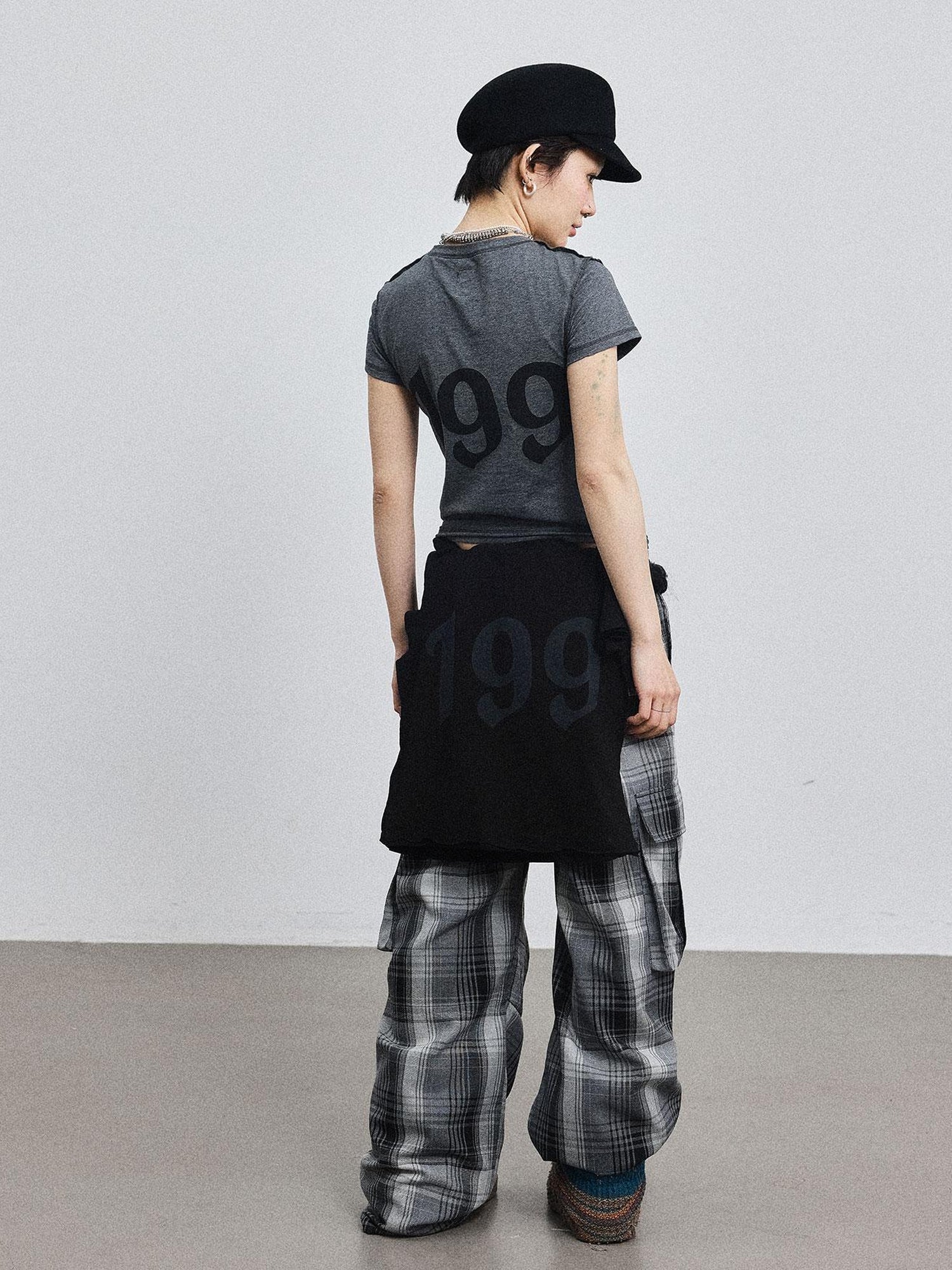 Achihara Fiona Cropped Tee Shameless Inspired Summer Top V-Neck T-Shirt Long-Sleeve