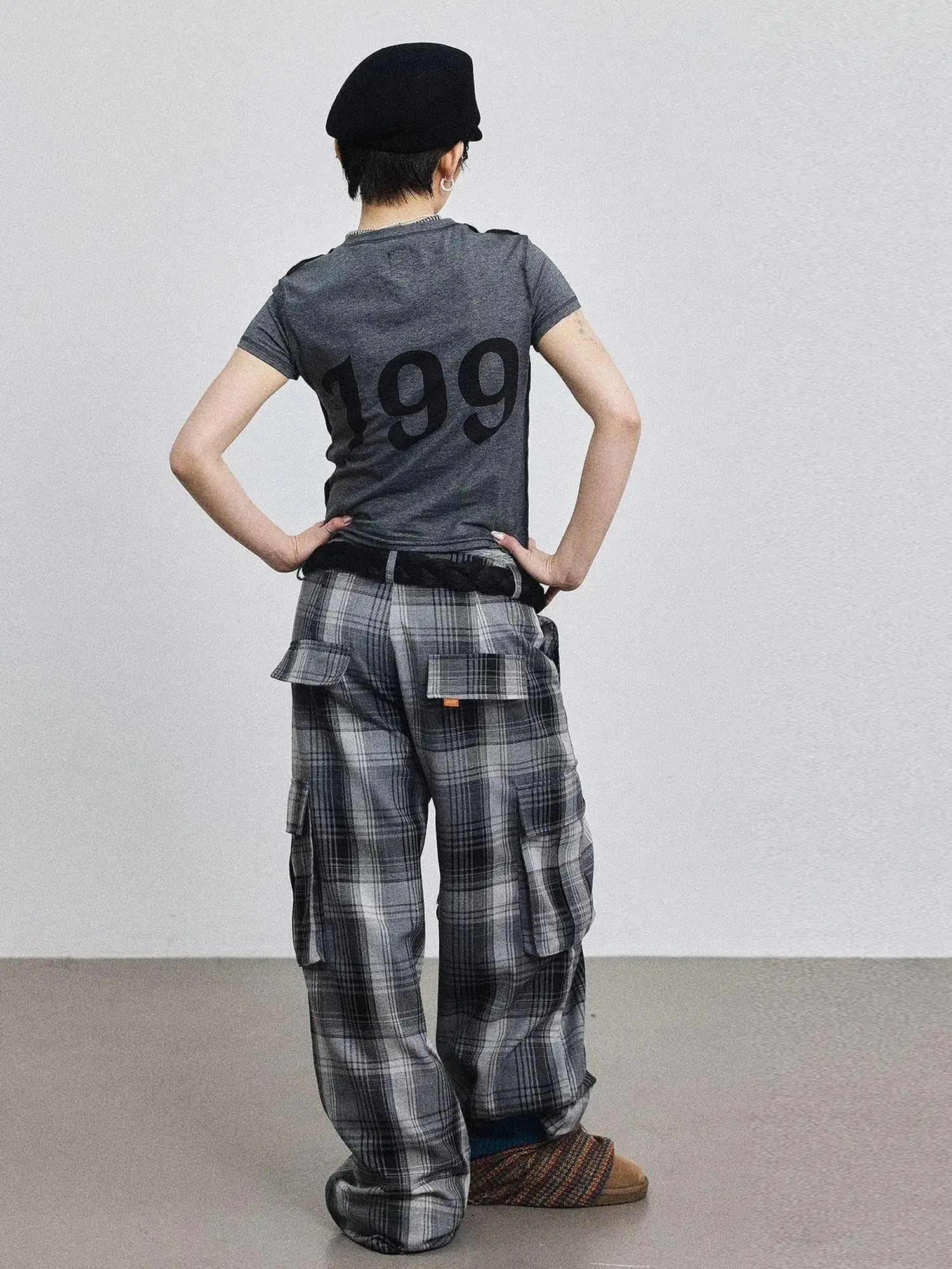 Fiona Cropped Tee Shameless Inspired Summer Top V-Neck T-Shirt Long-Sleeve