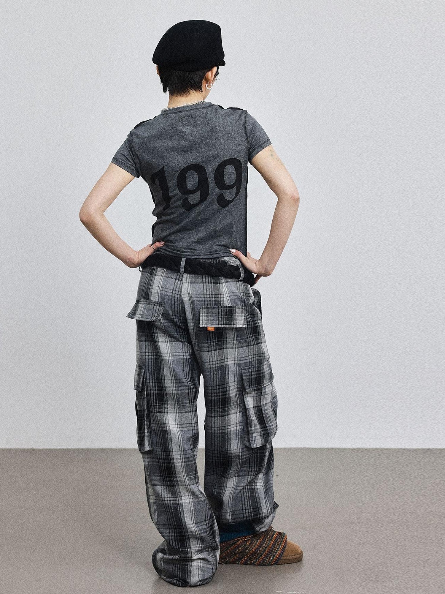 Achihara Fiona Cropped Tee Shameless Inspired Summer Top V-Neck T-Shirt Long-Sleeve
