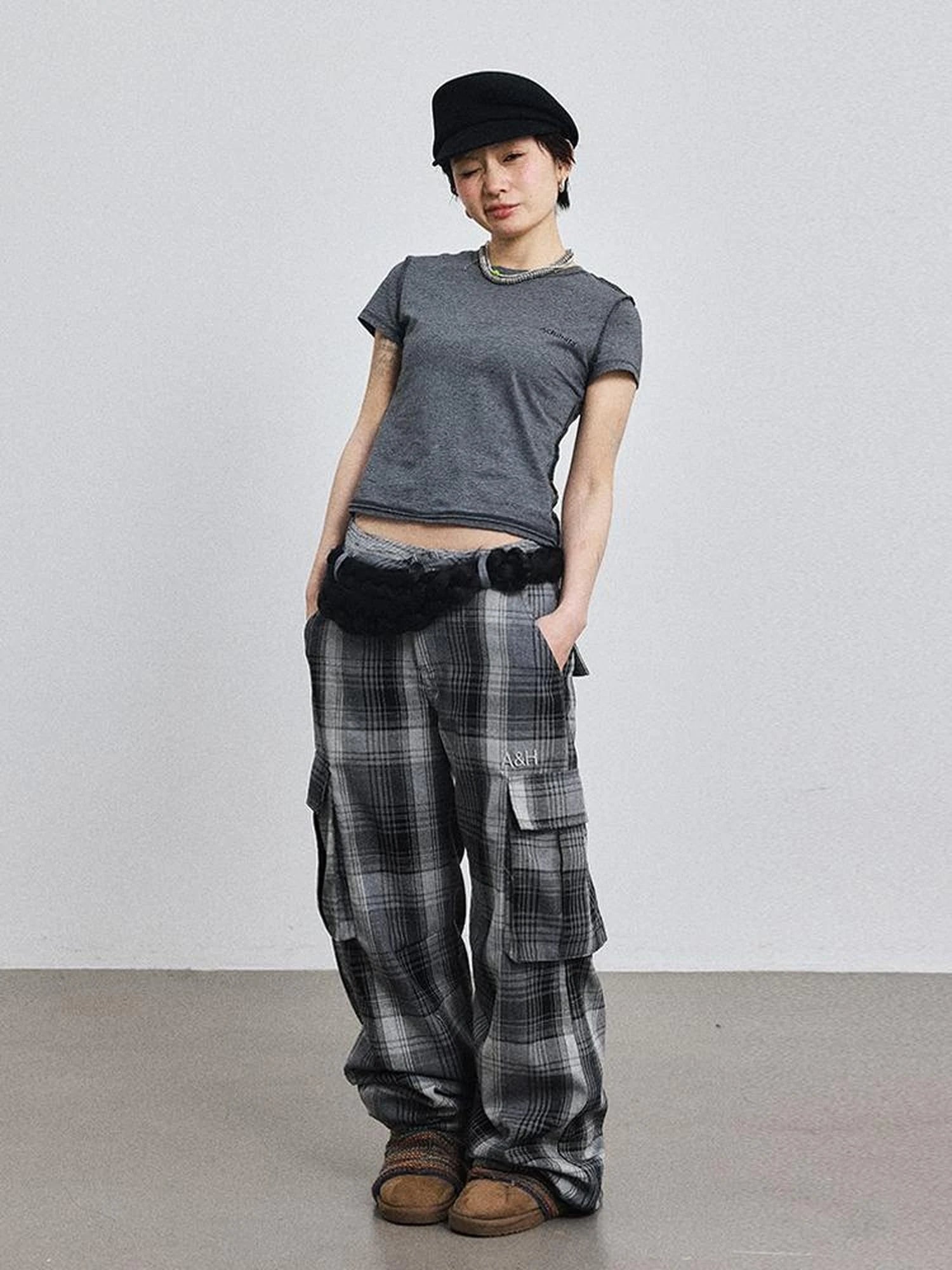 Fiona Cropped Tee Shameless Inspired Summer Top V-Neck T-Shirt Long-Sleeve