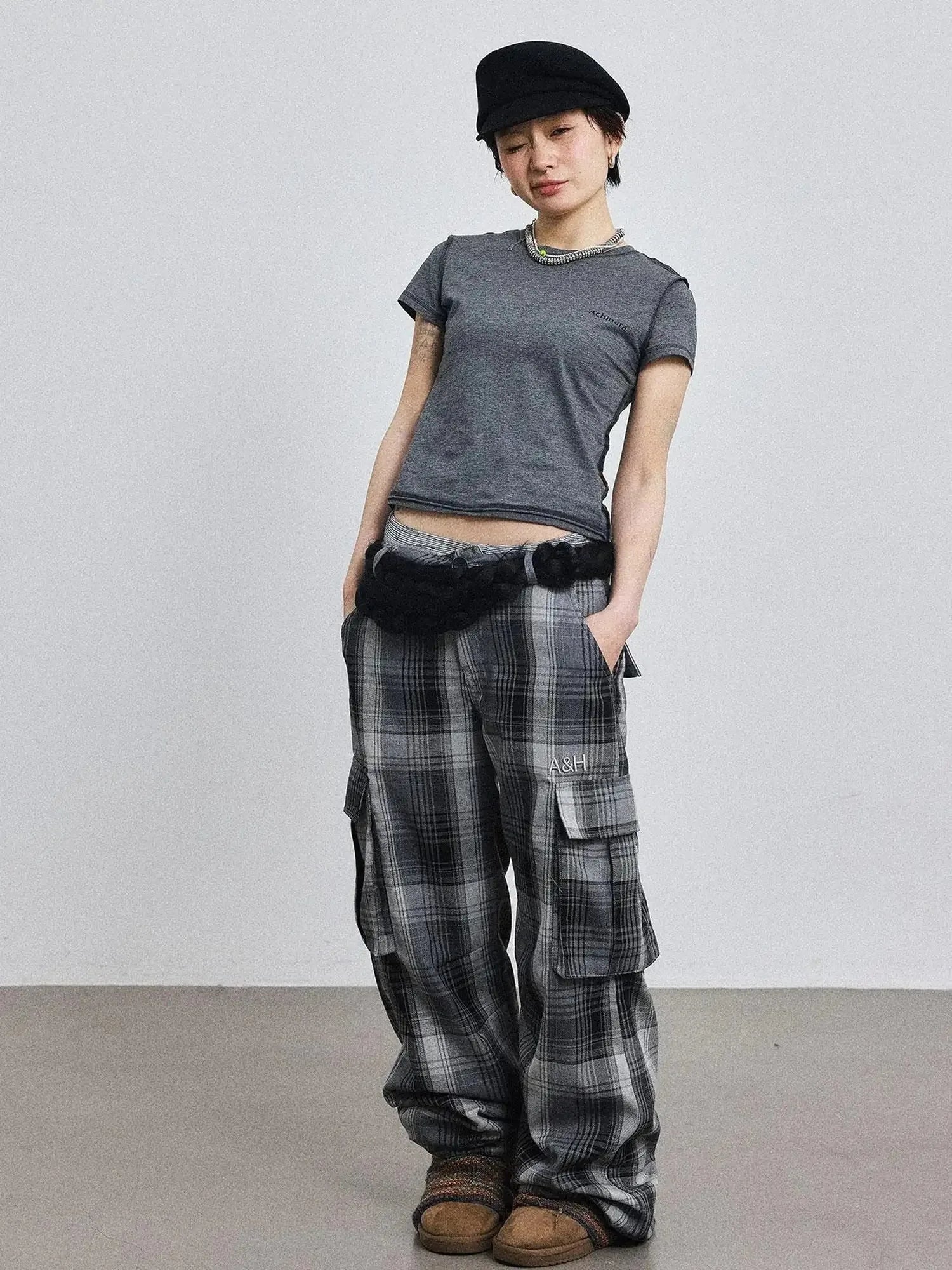 Fiona Cropped Tee Shameless Inspired Summer Top V-Neck T-Shirt Long-Sleeve