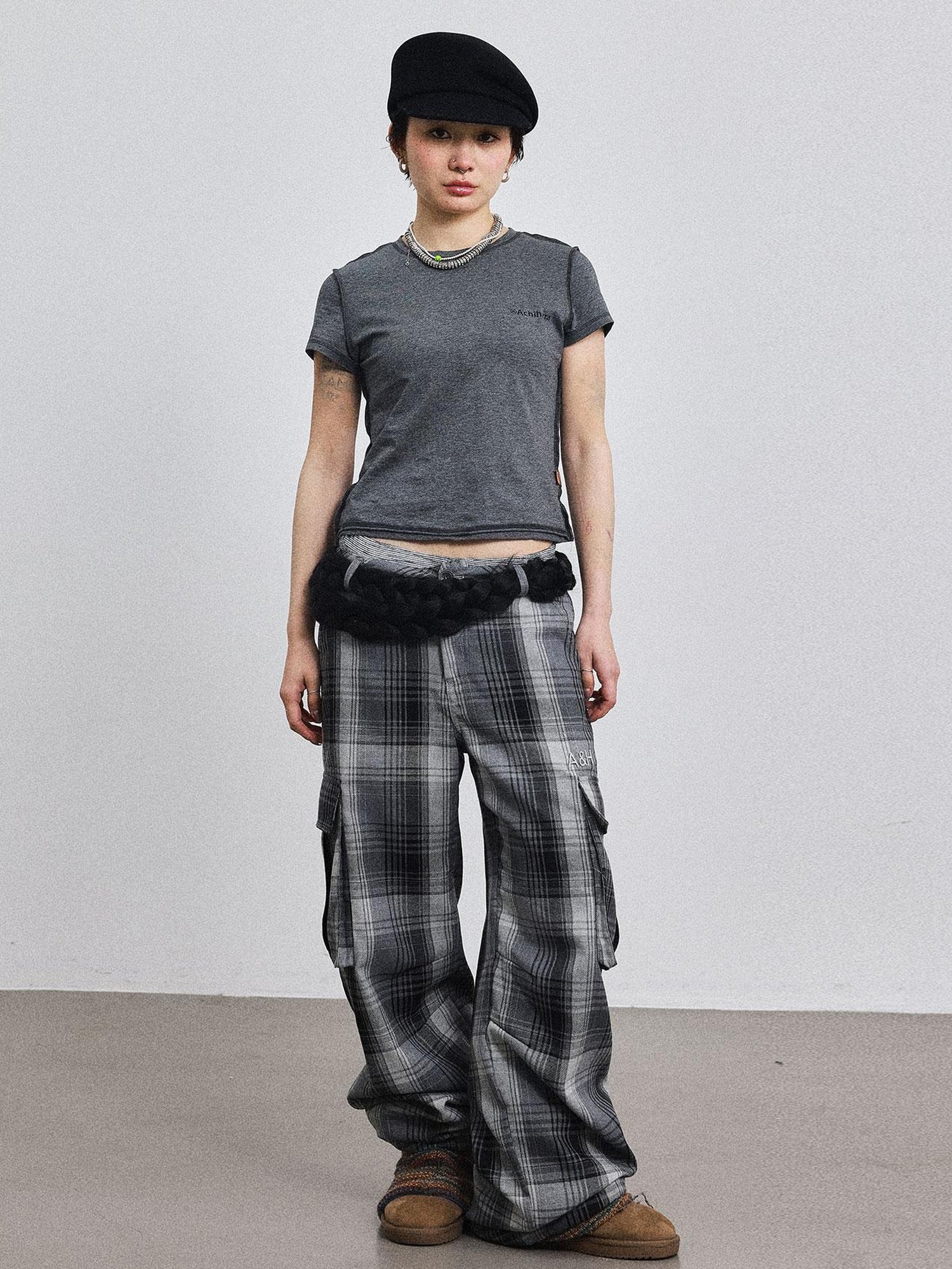 Achihara Fiona Cropped Tee Shameless Inspired Summer Top V-Neck T-Shirt Long-Sleeve