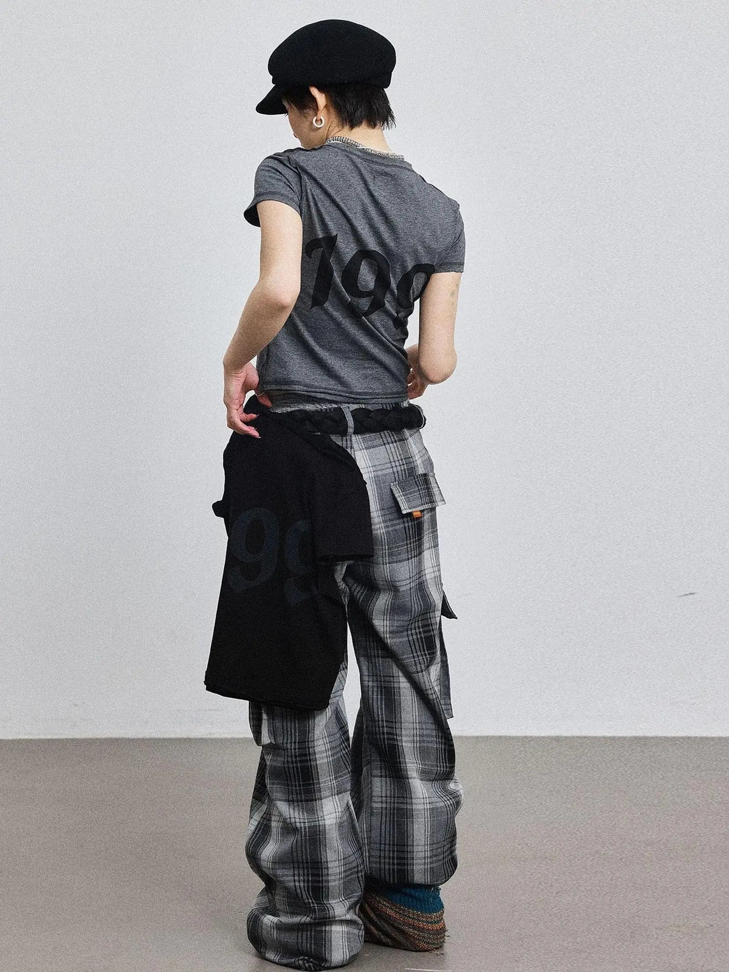 Fiona Cropped Tee Shameless Inspired Summer Top V-Neck T-Shirt Long-Sleeve