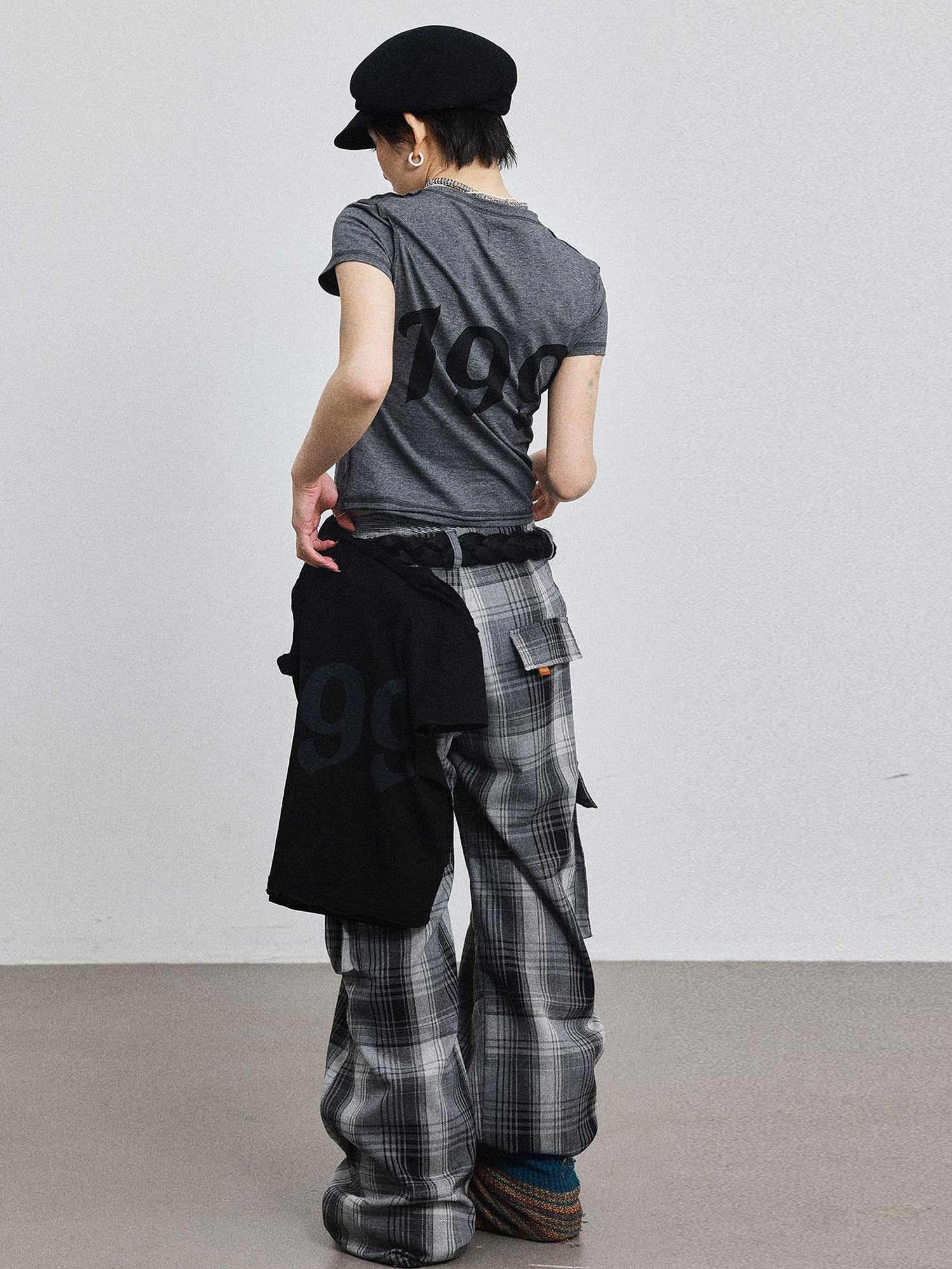 Achihara Fiona Cropped Tee Shameless Inspired Summer Top V-Neck T-Shirt Long-Sleeve