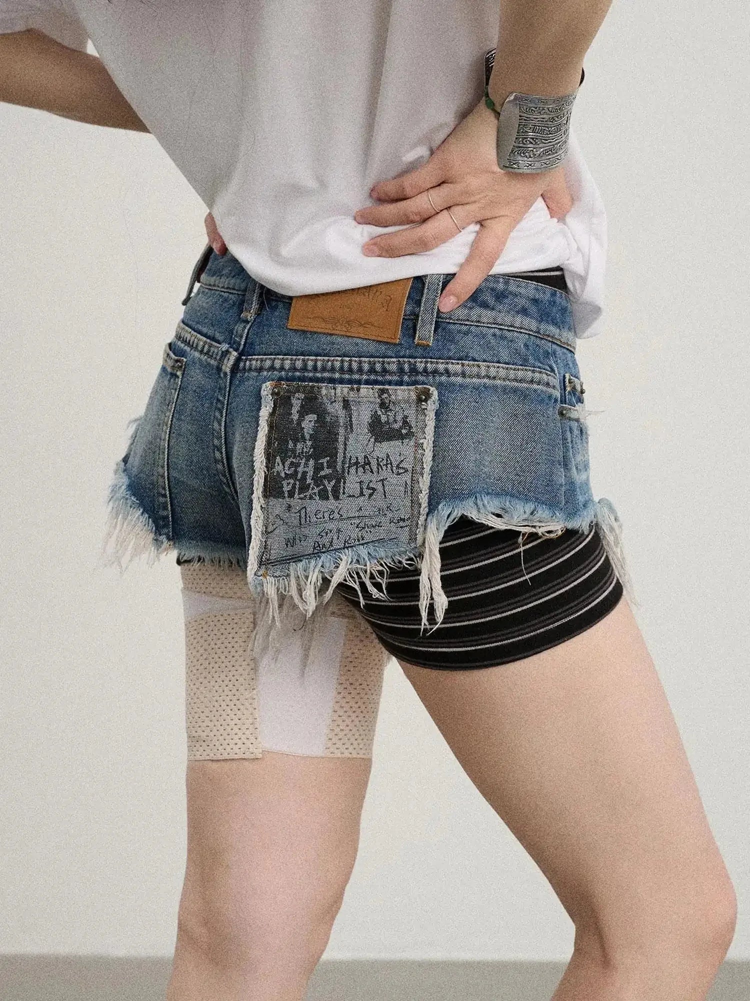 Frayed Edge Denim Shorts 2025 Summer Low Rise Triangle Casual