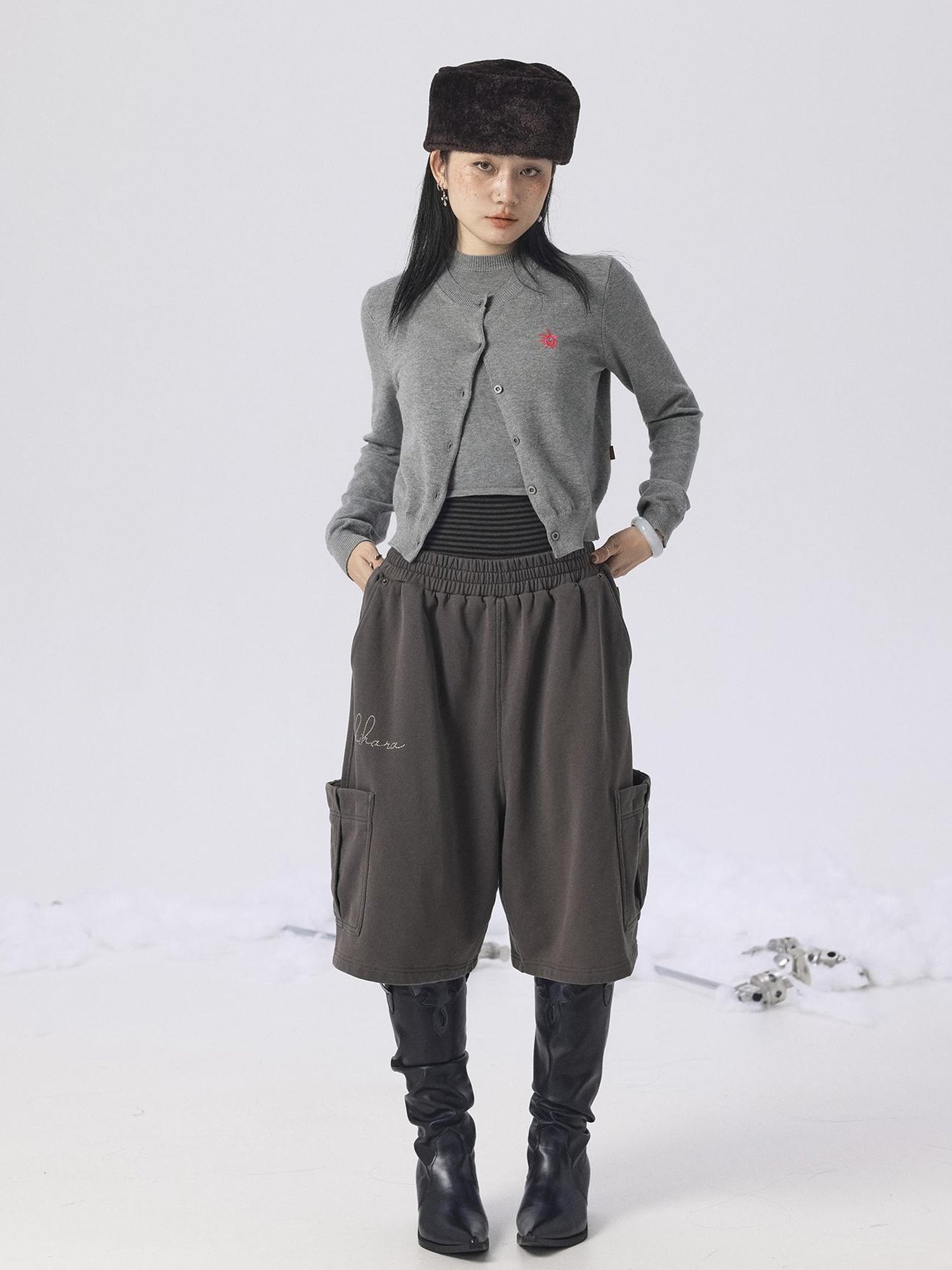 Achihara Grey Knit Vest & Cardigan Set