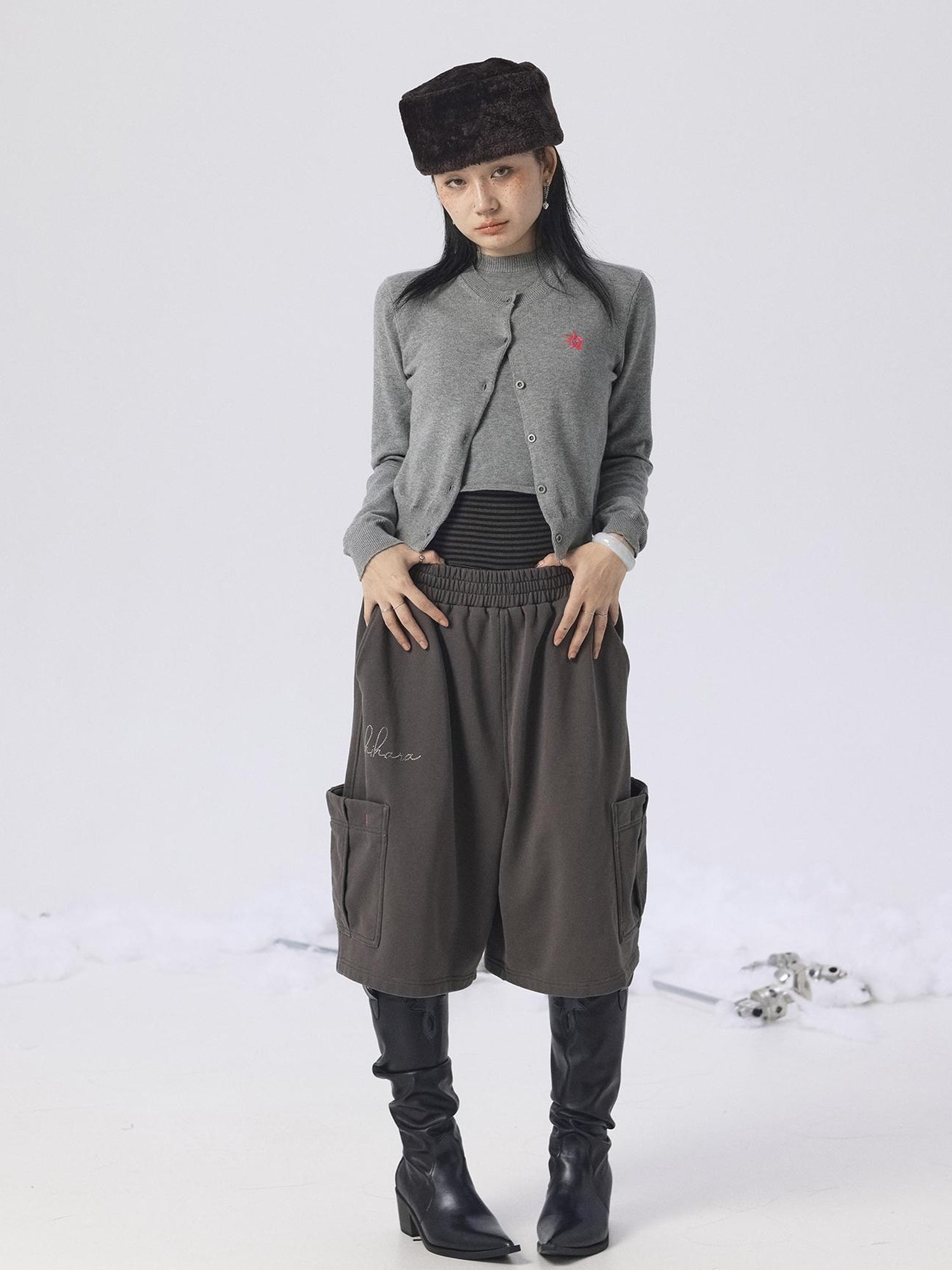 Achihara Grey Knit Vest & Cardigan Set