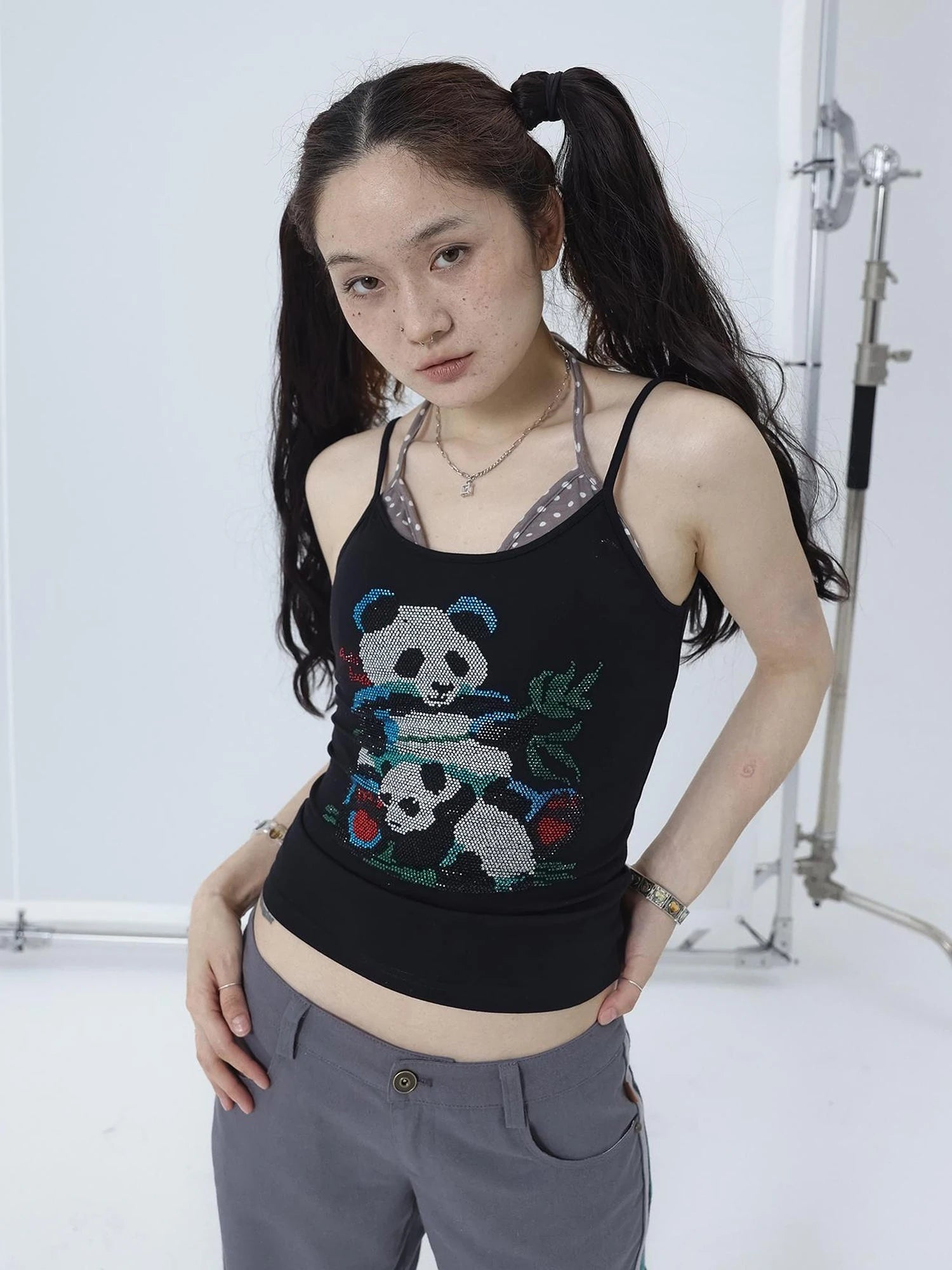Happy Panda Embroidered Crop Tee V-neck T-shirt Long-Sleeve